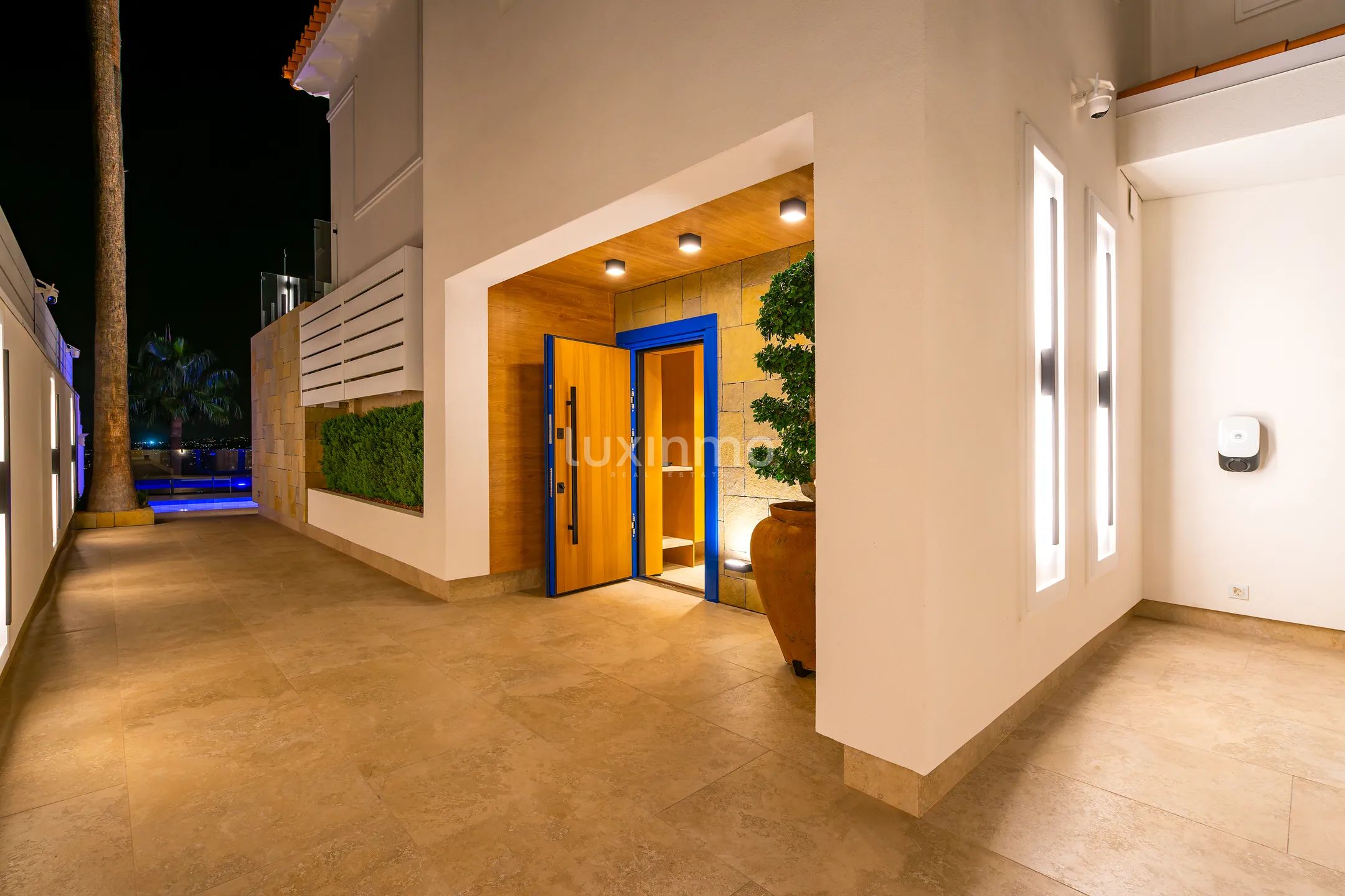 Maison mitoyenne avec rénovation design et vue sur la mer à Altea Hills — photo 47