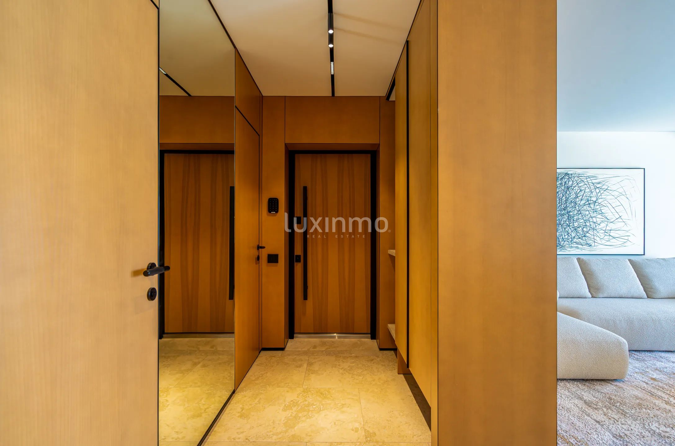 Terraced house with designer renovation and sea views in Altea Hills — photo 8