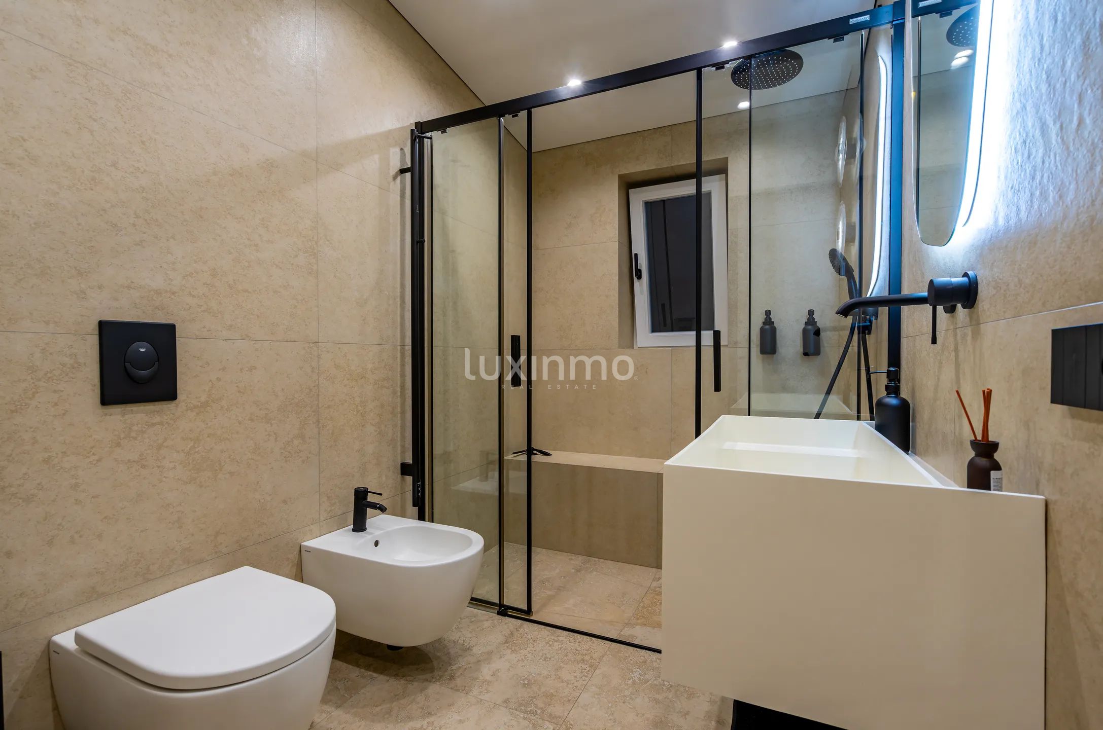 Terraced house with designer renovation and sea views in Altea Hills — photo 74
