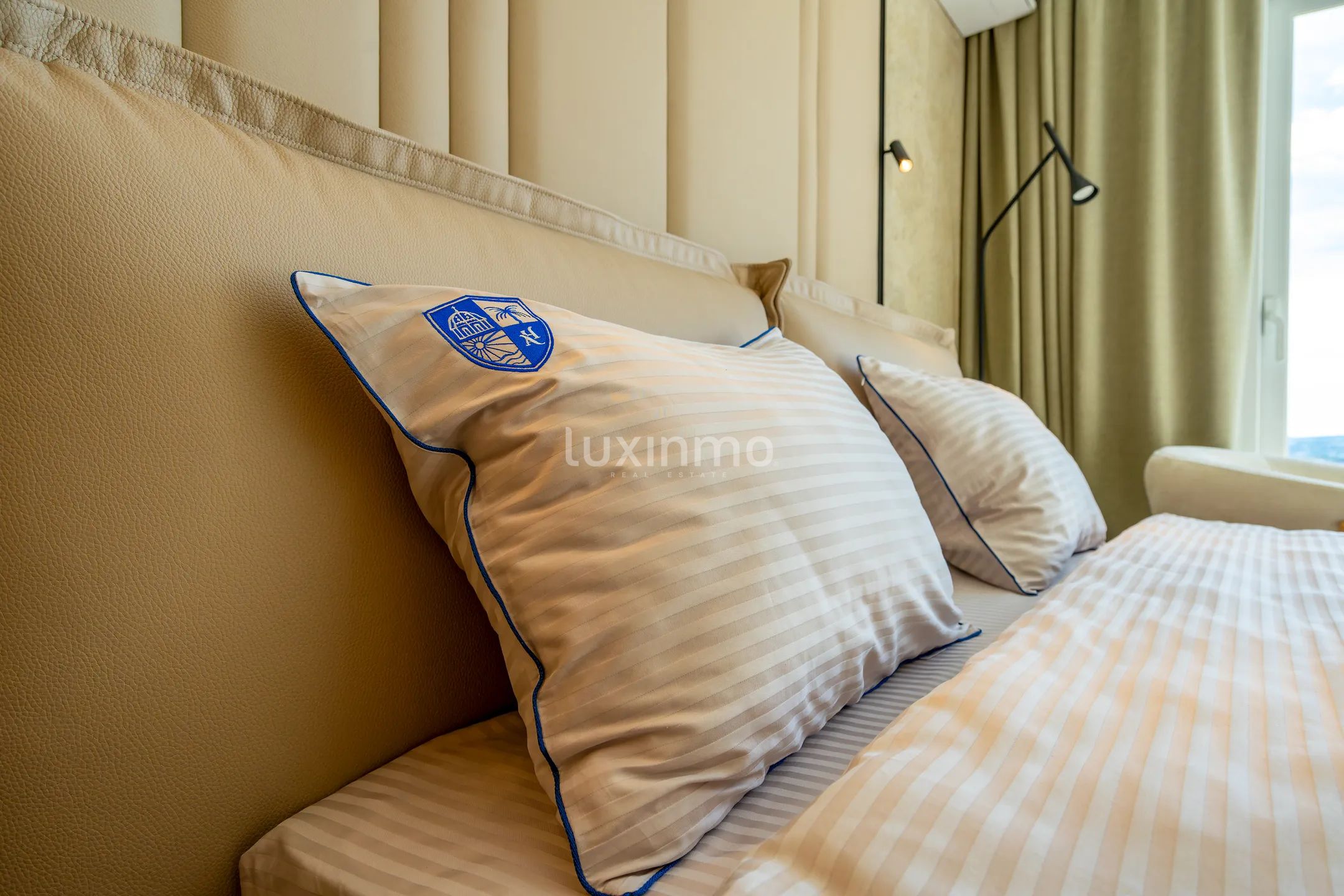 Terraced house with designer renovation and sea views in Altea Hills — photo 36