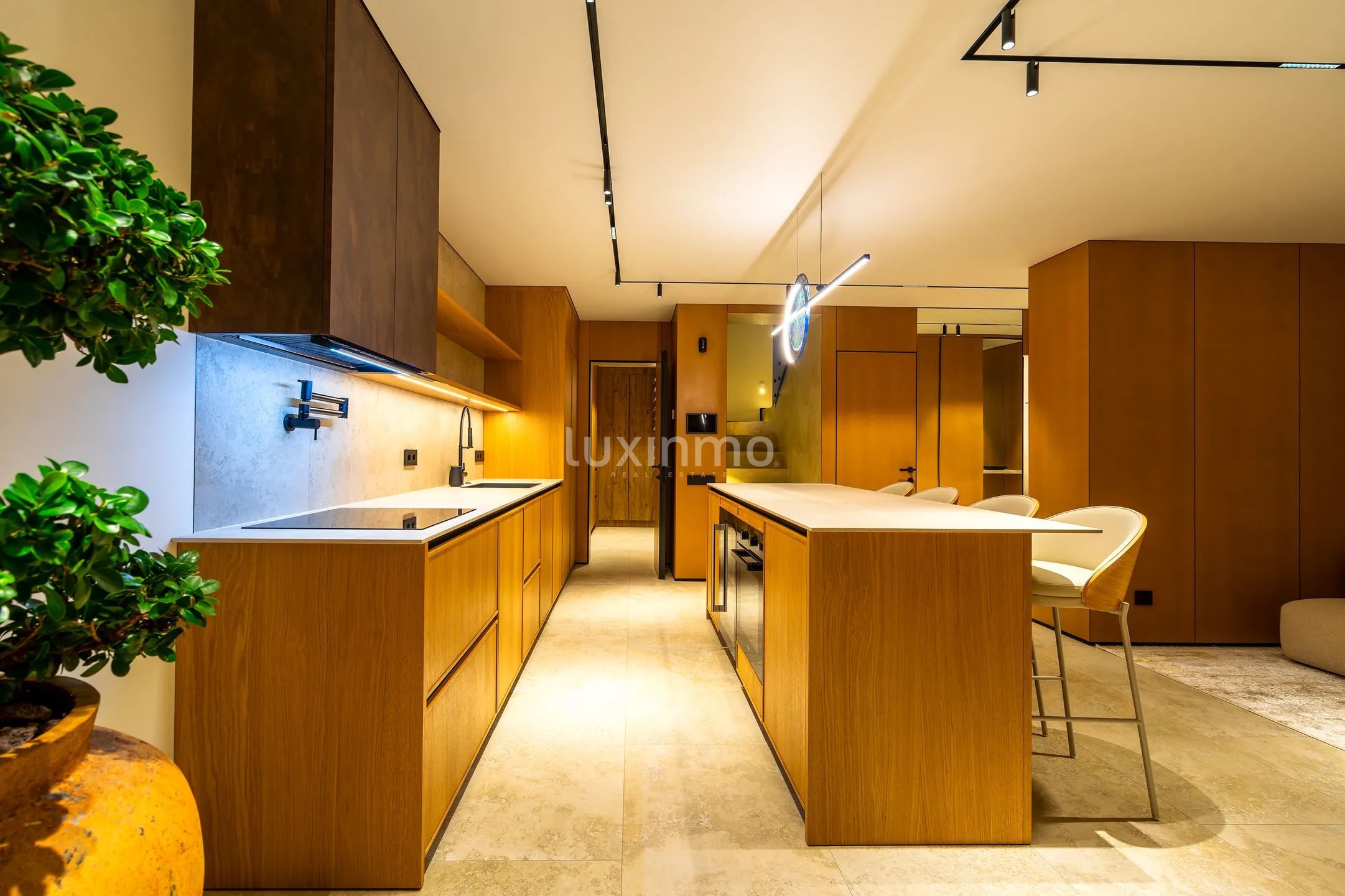 Terraced house with designer renovation and sea views in Altea Hills — photo 53