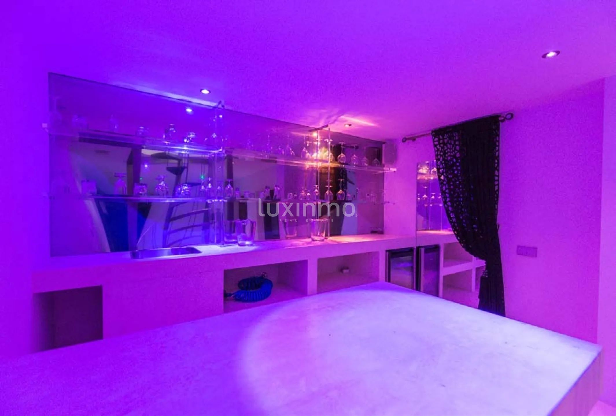 Modern Villa in Secure Urbanization, Can Furnet, Ibiza — photo 49