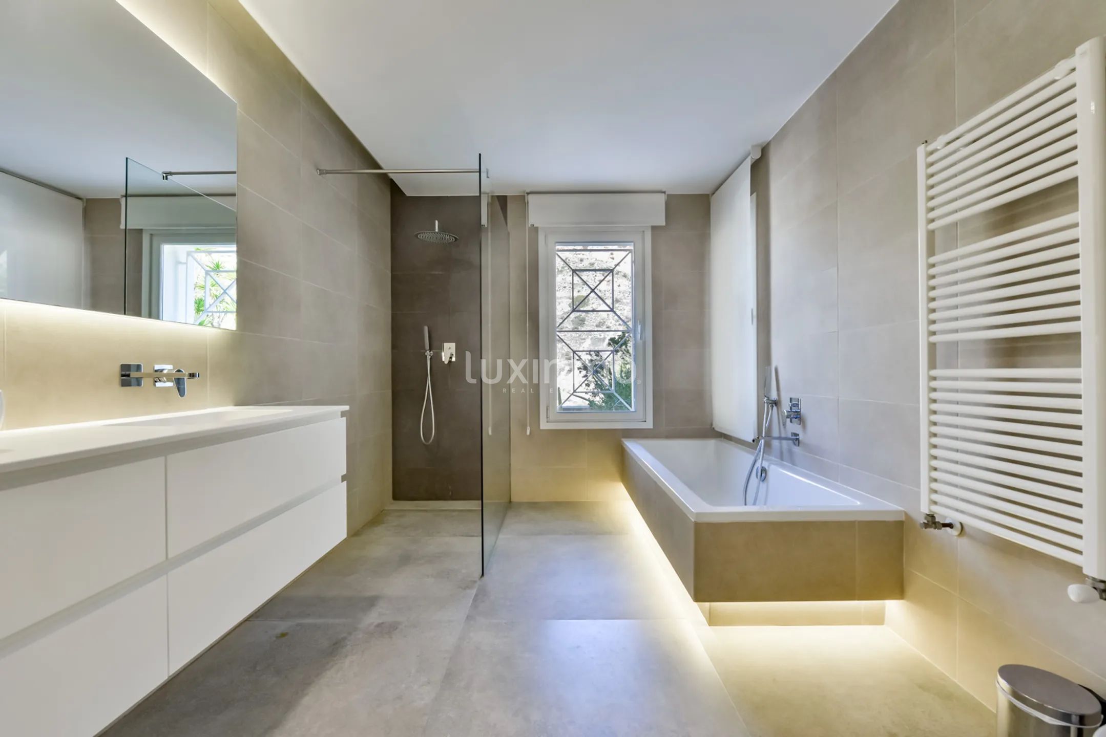 Atemberaubende 8-Schlafzimmer-Villa mit Meerblick in Sierra Altea — photo 33