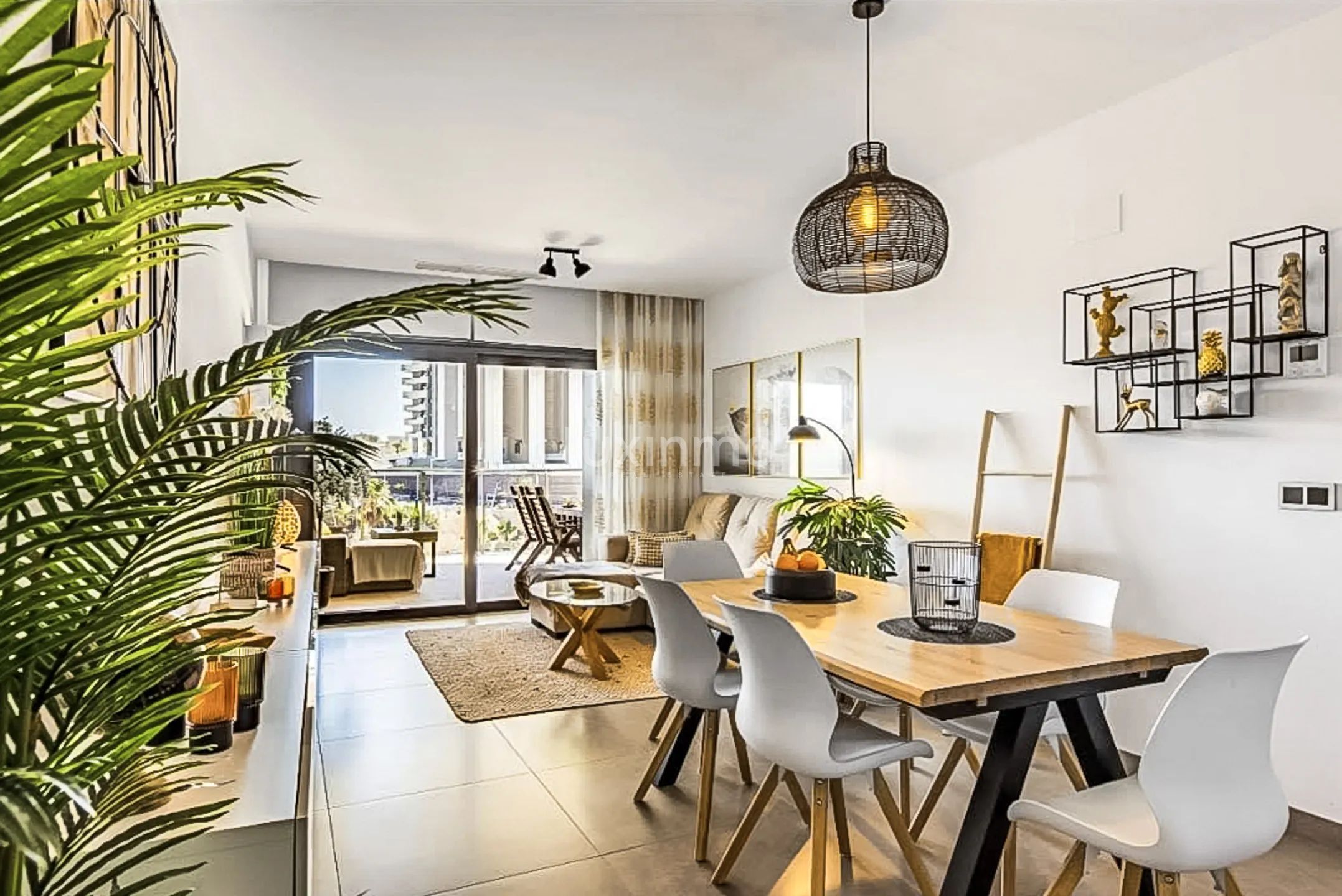 Oszałamiający nowoczesny apartament na sprzedaż w Playa de Poniente — photo 6