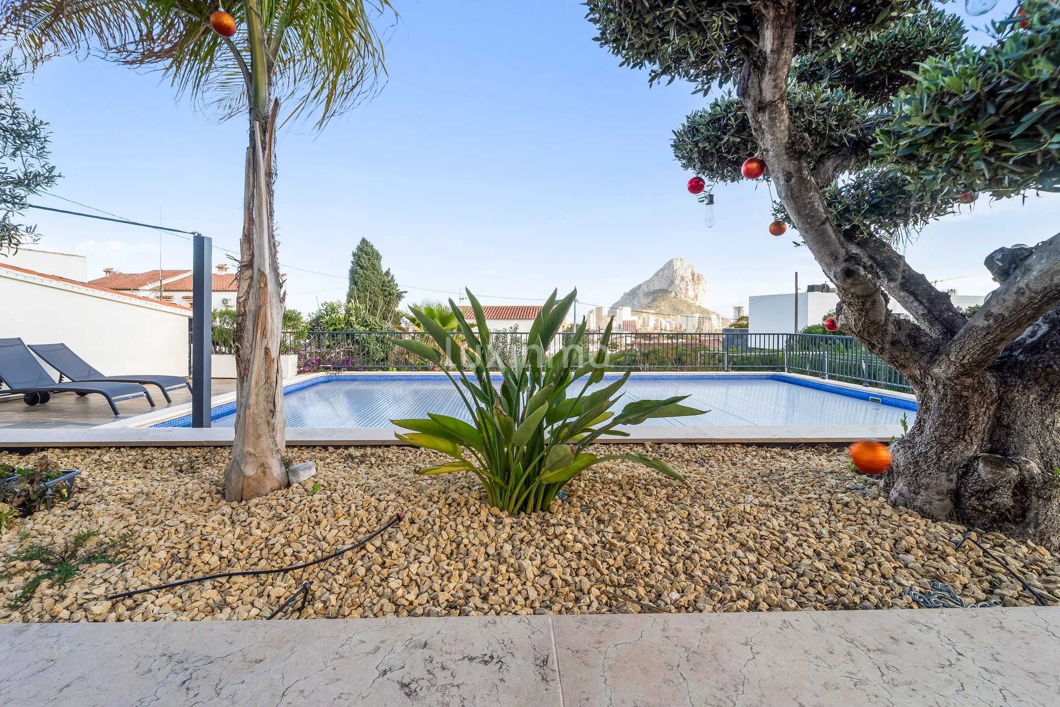 Villa with Peñon views at 10 min walking distance from the beach & town — photo 30