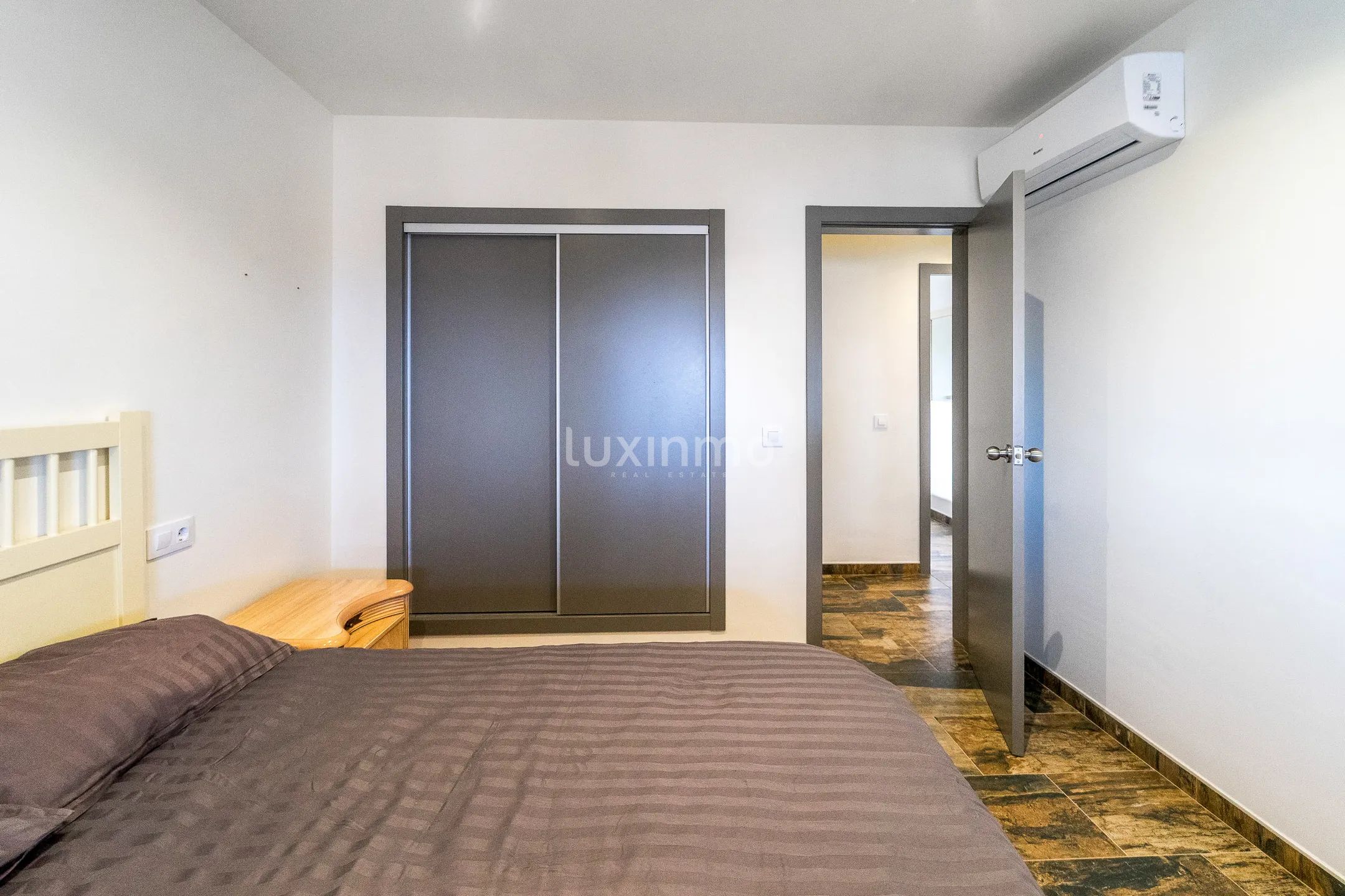 Villa with Peñon views at 10 min walking distance from the beach & town — photo 21