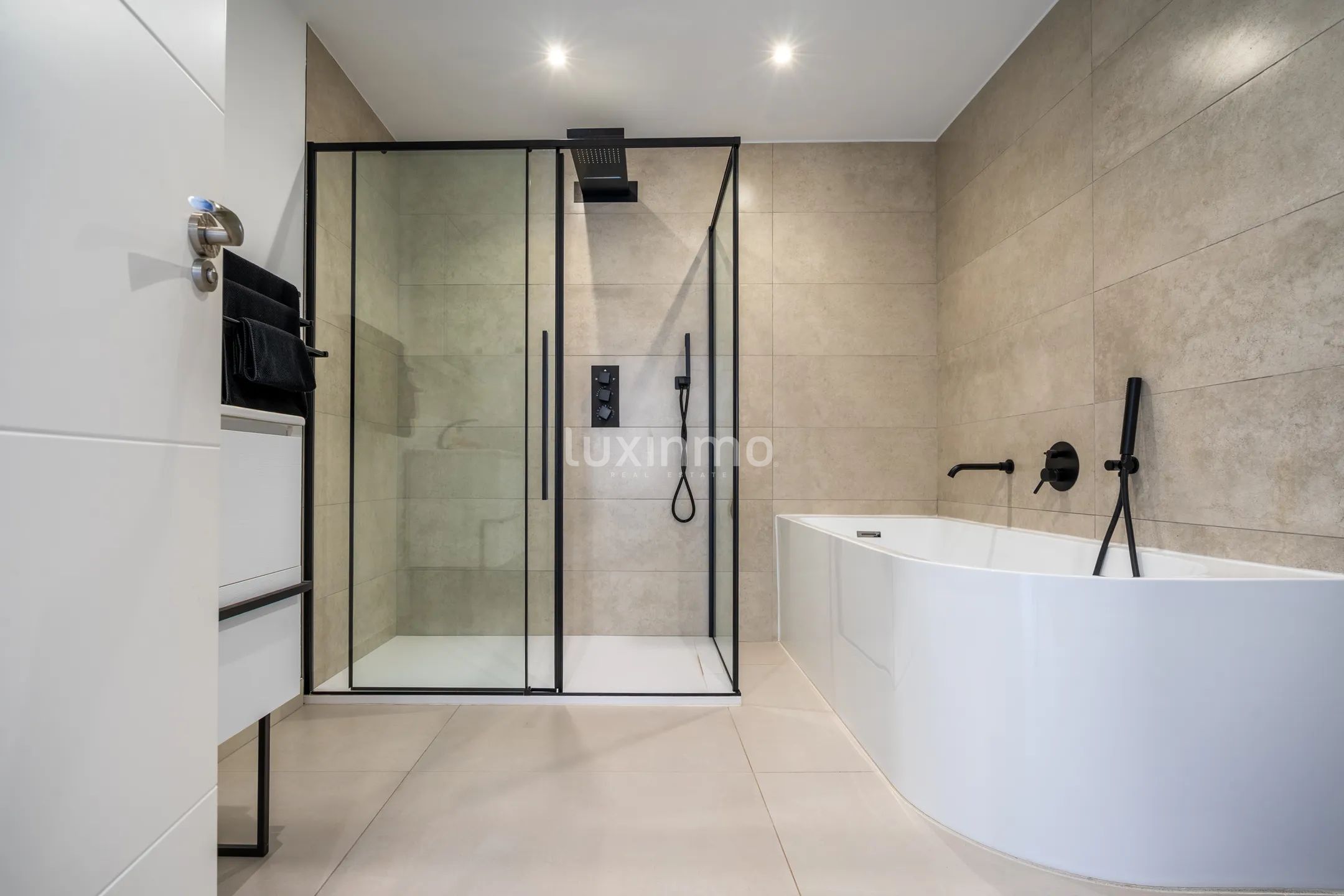 Villa with spectacular sea views for rent in Altea Hills — photo 19