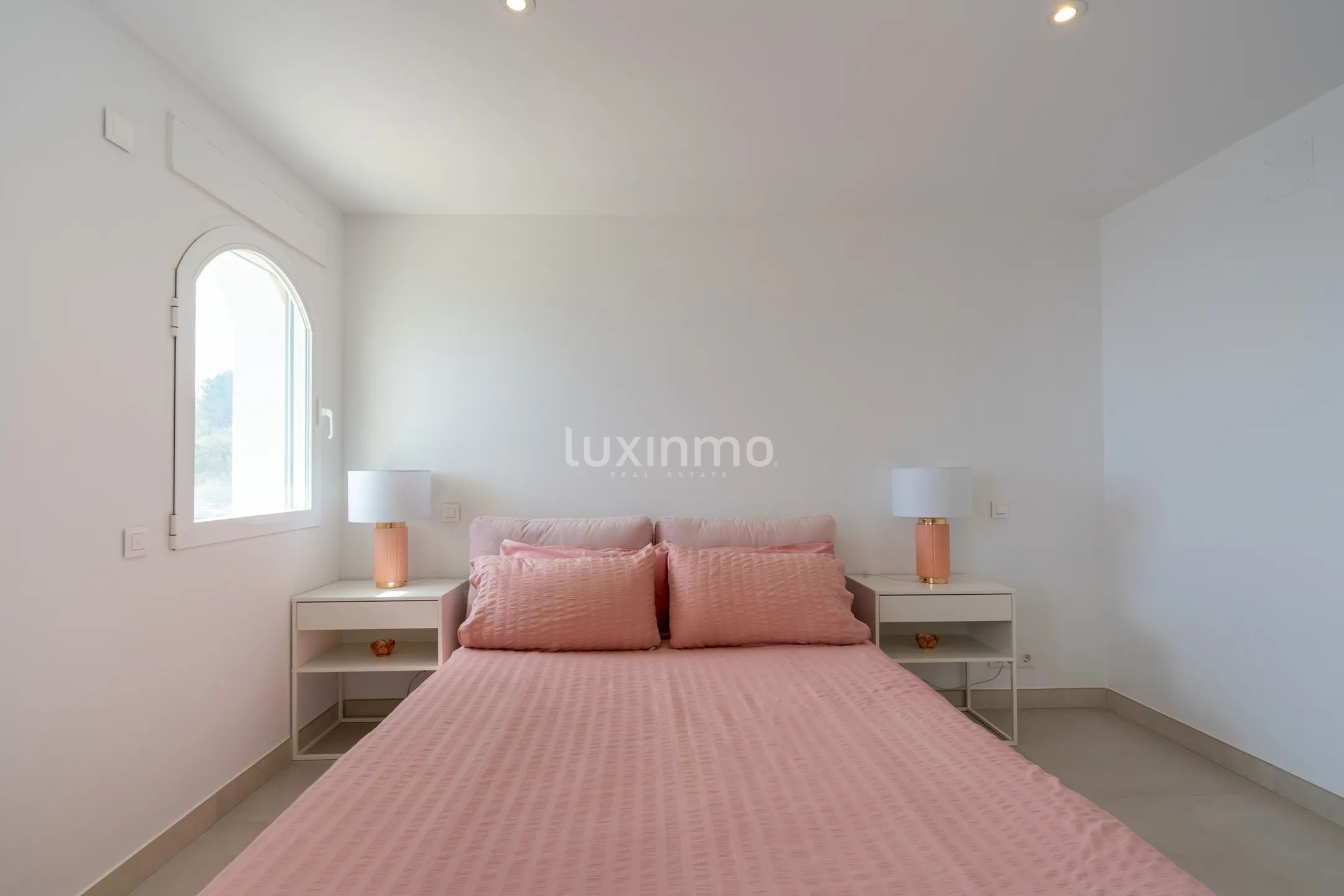Villa mit spektakulärem Meerblick in Altea Hills zu vermieten — photo 15