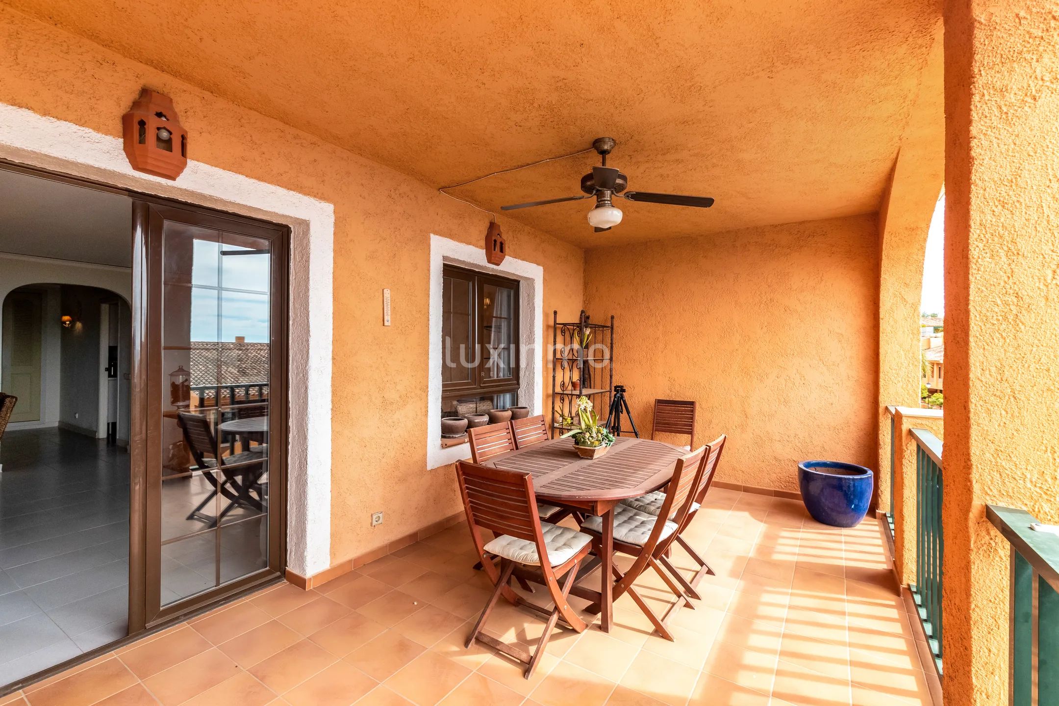 Fantastyczny Duplex z widokiem na morze w Mascarat — photo 16