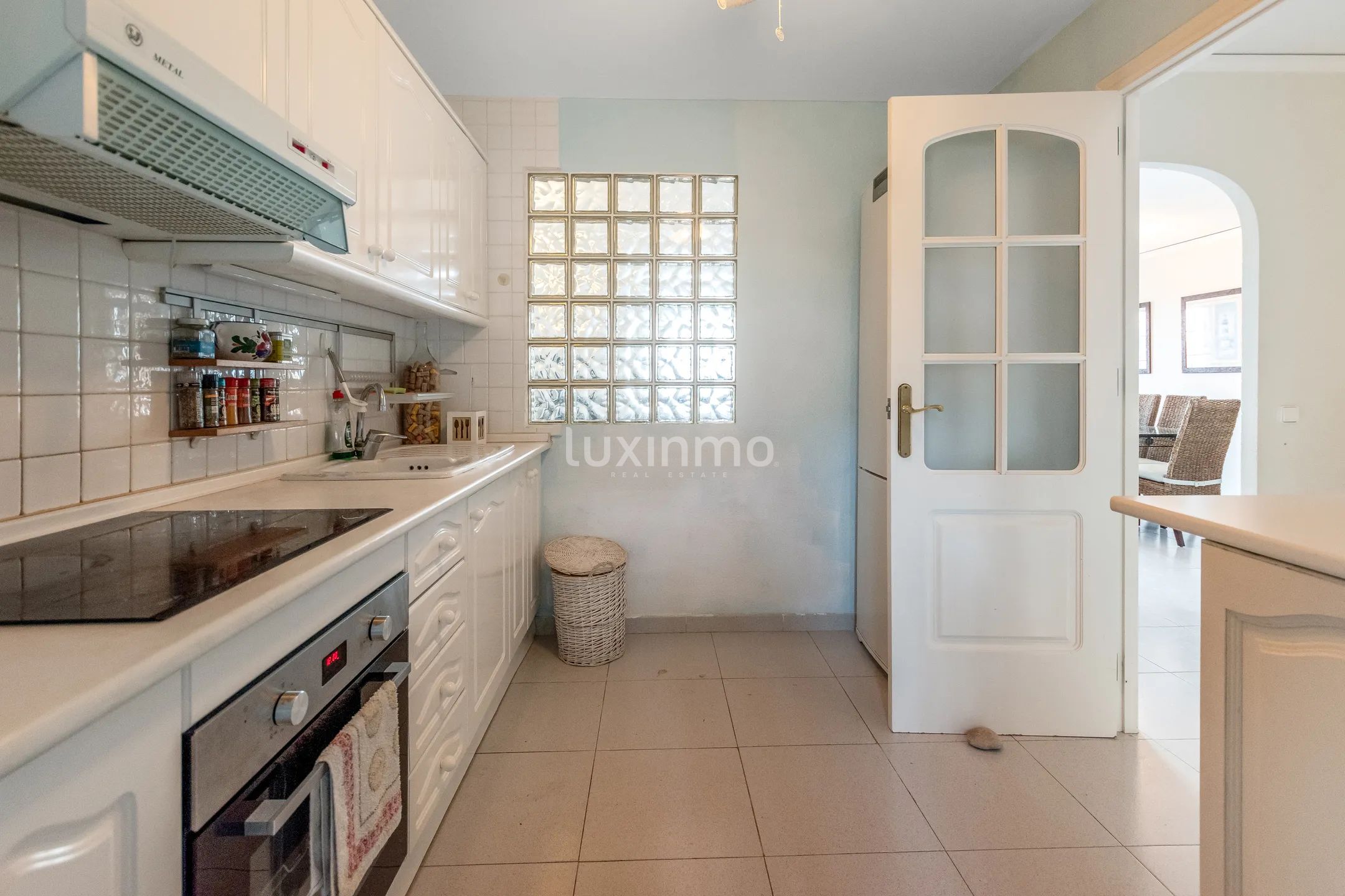 Fantastyczny Duplex z widokiem na morze w Mascarat — photo 15