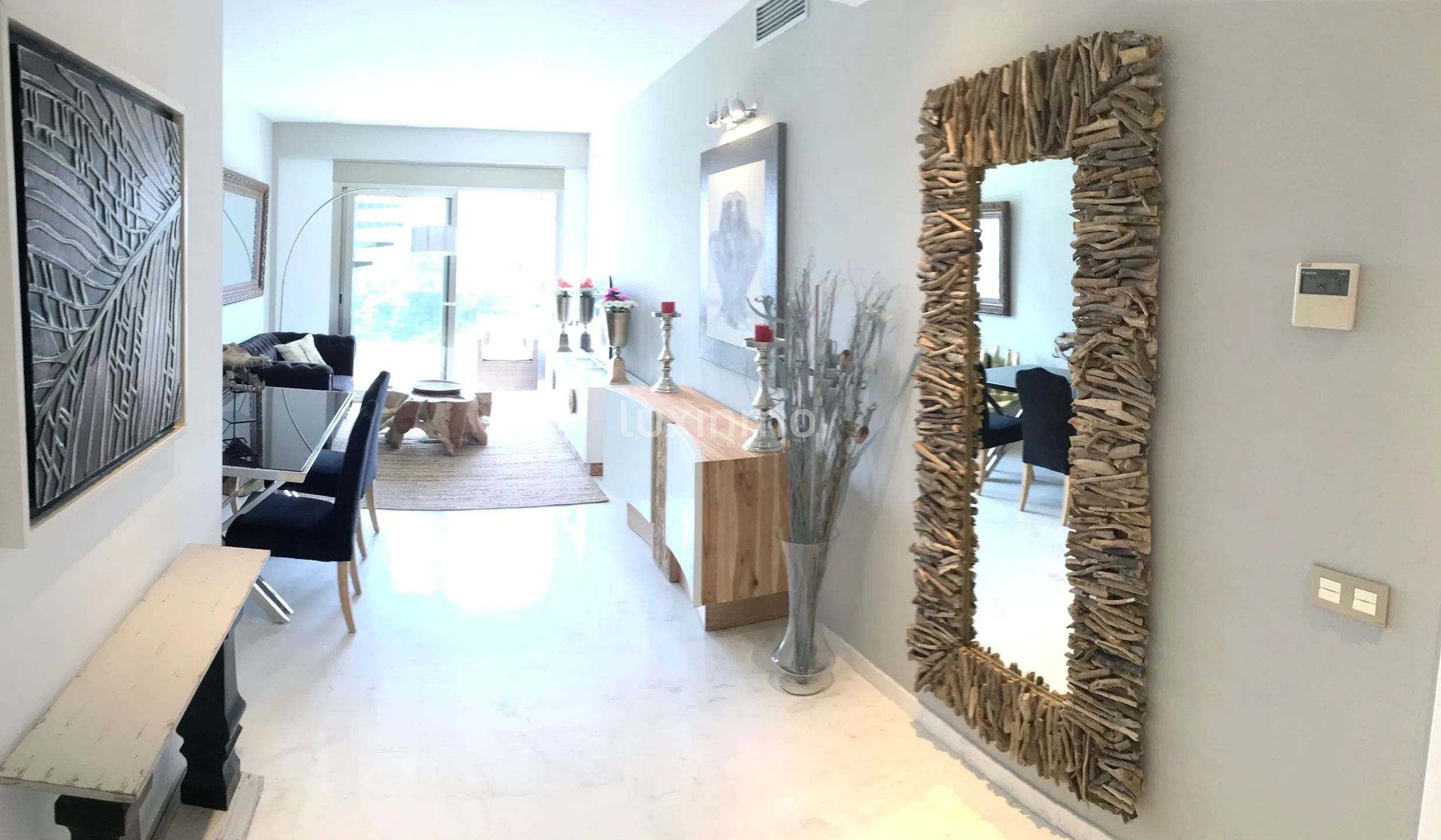 Luxurious Frontline Penthouse in Royal Beach Building — photo 17