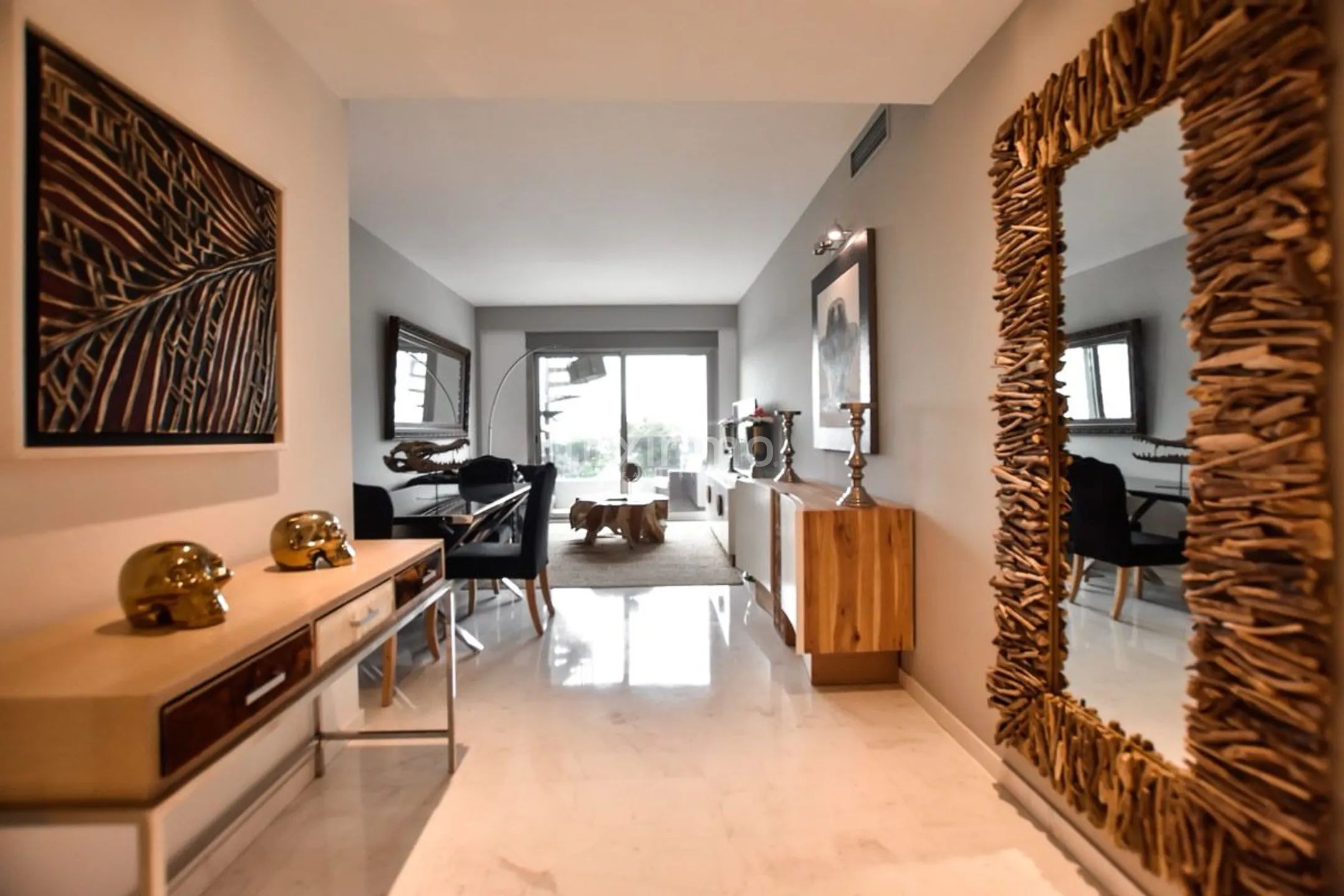 Luxurious Frontline Penthouse in Royal Beach Building — photo 13