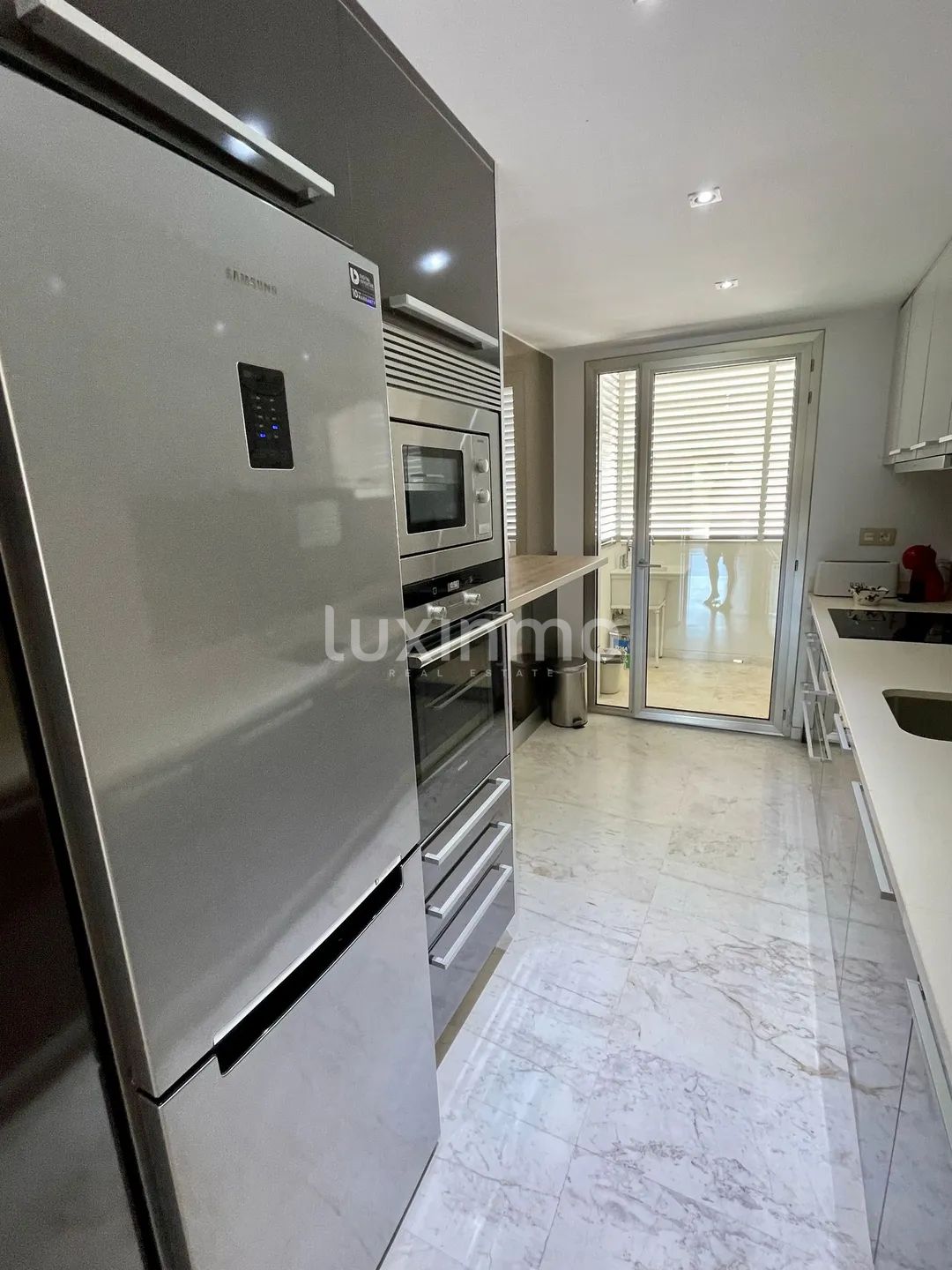 Роскошный пентхаус на первой линии в здании Royal Beach — photo 22