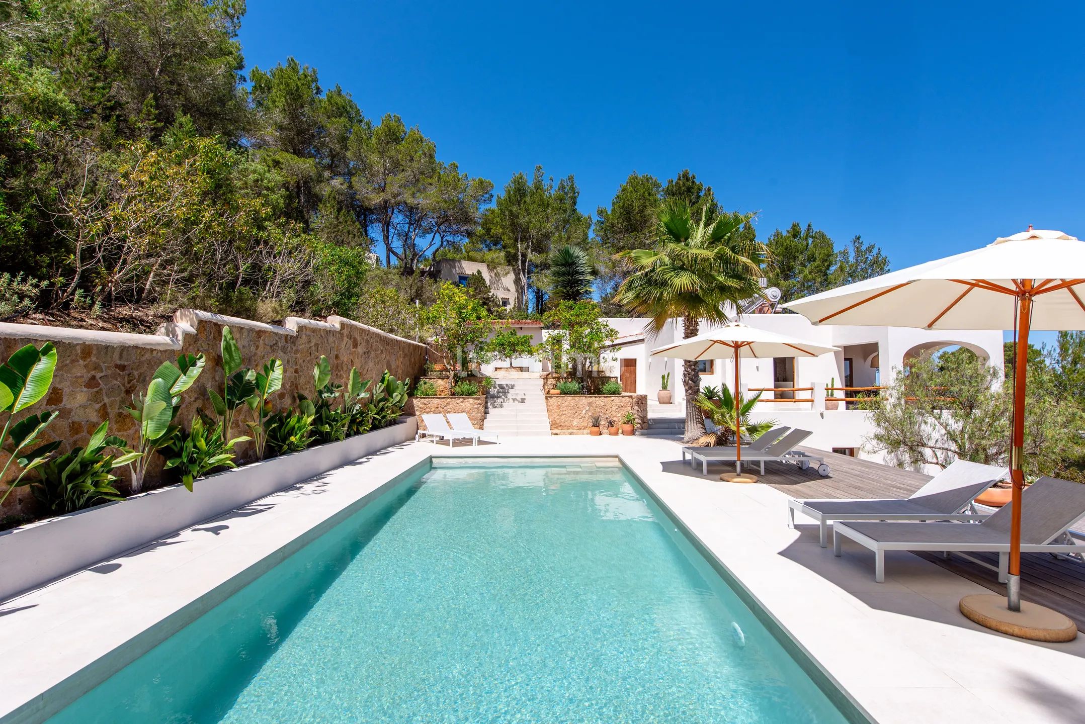 Stunning Mediterranean House with Sea & Mountain Views in Sant Agustí — photo 2