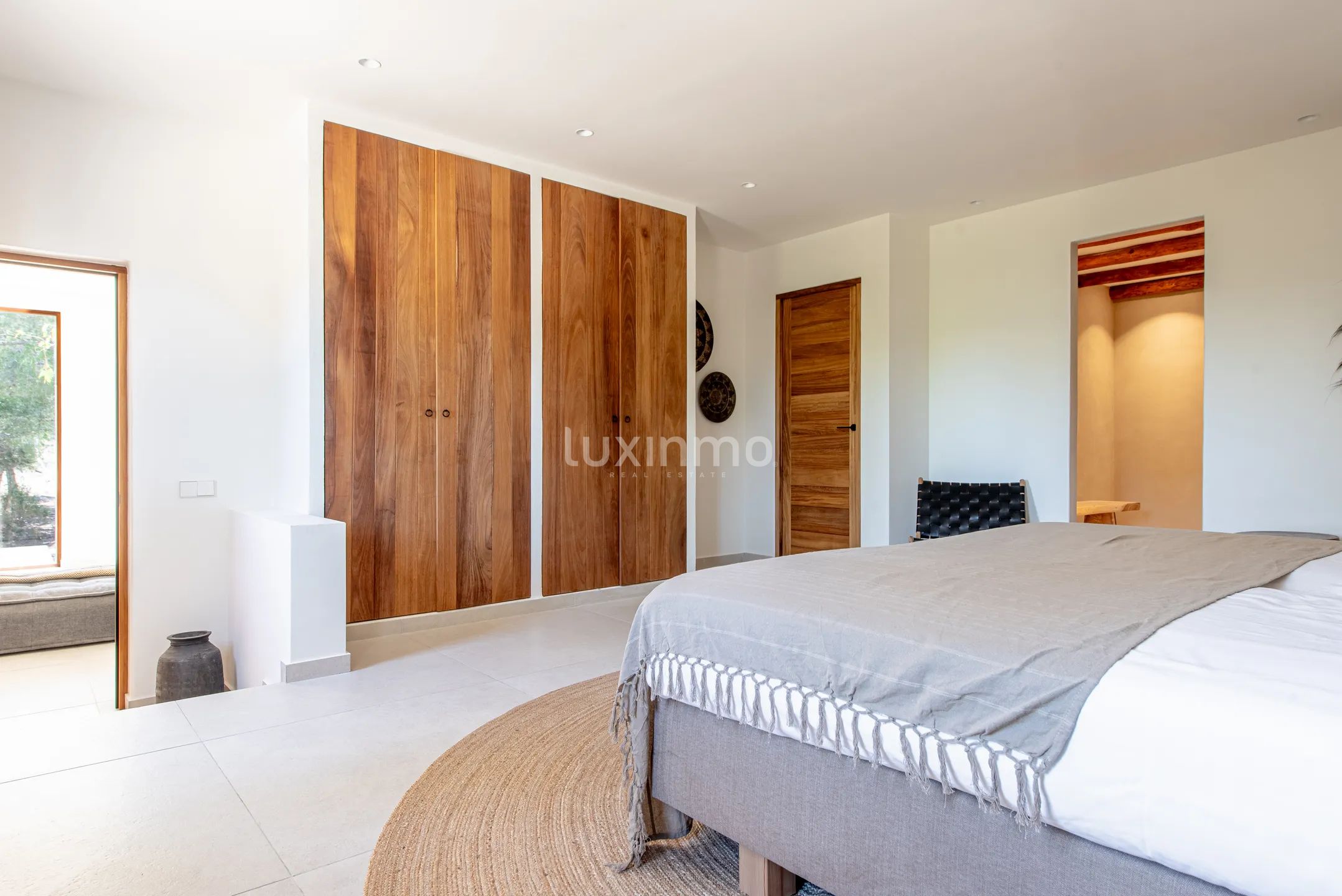 Stunning  Mediterranean  House with Sea & Mountain Views in Sant Agustí — photo 15