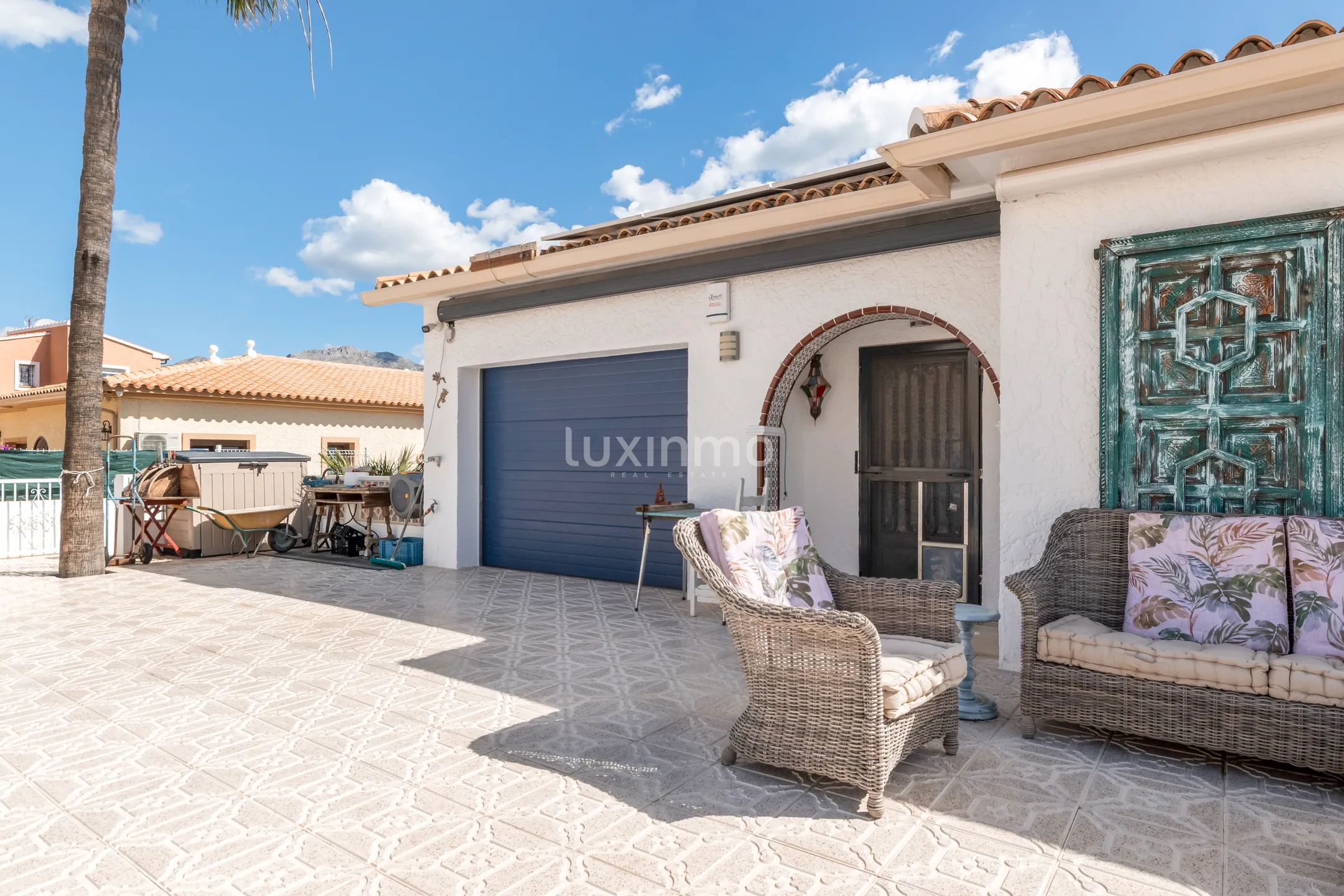 Impresionante villa con vistas al mar y montaña La Nucia — photo 21