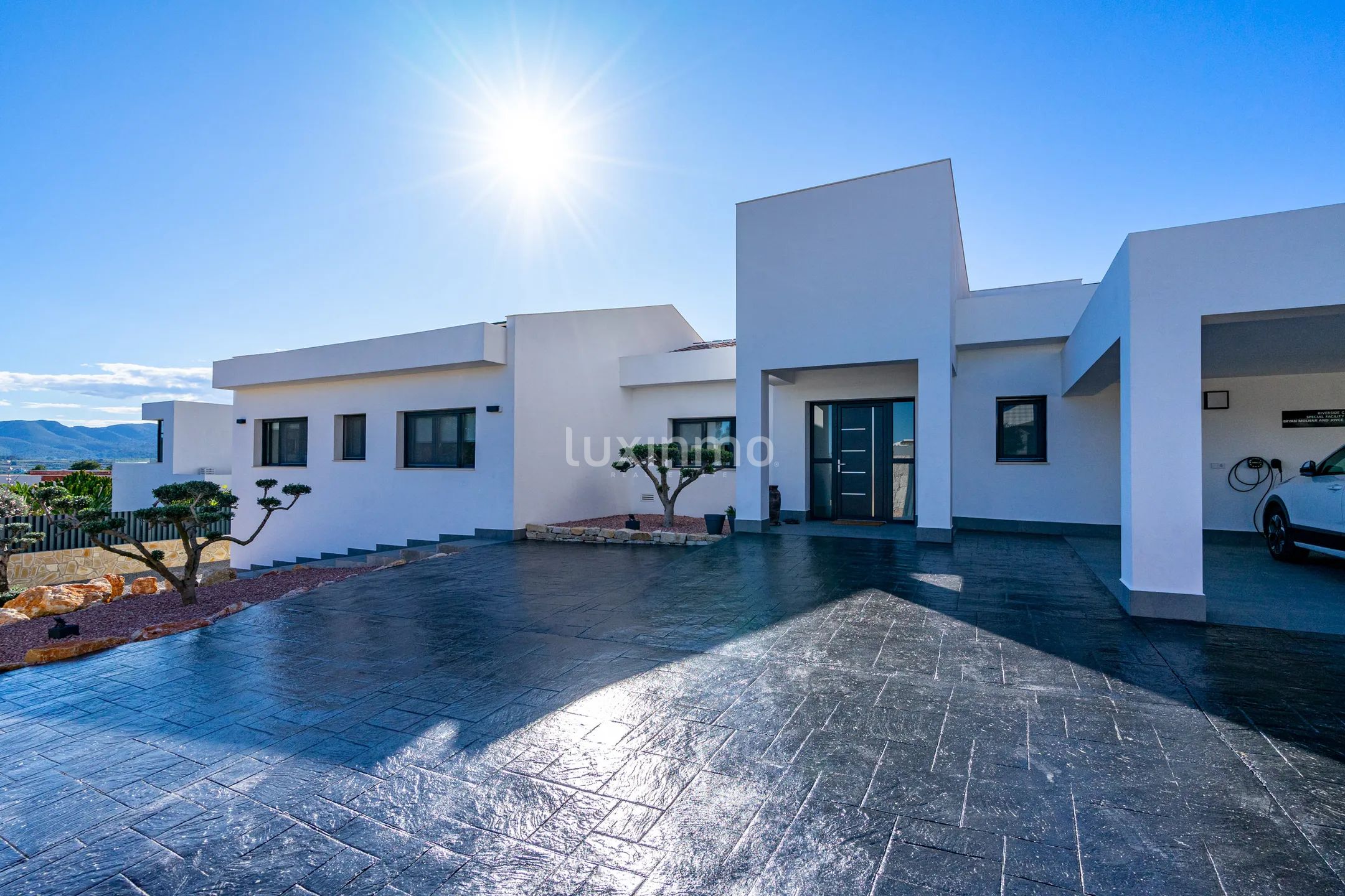 Fantastiskt fristående hus med 4 sovrum och privat pool i Jávea — photo 9