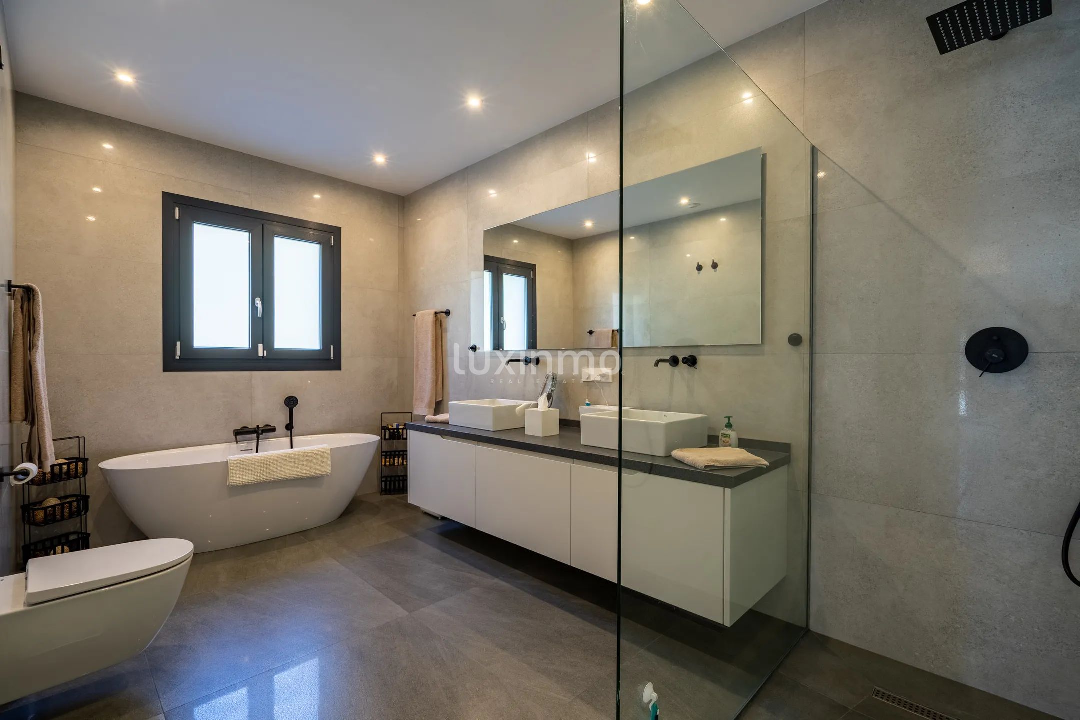 Fantastiskt fristående hus med 4 sovrum och privat pool i Jávea — photo 21