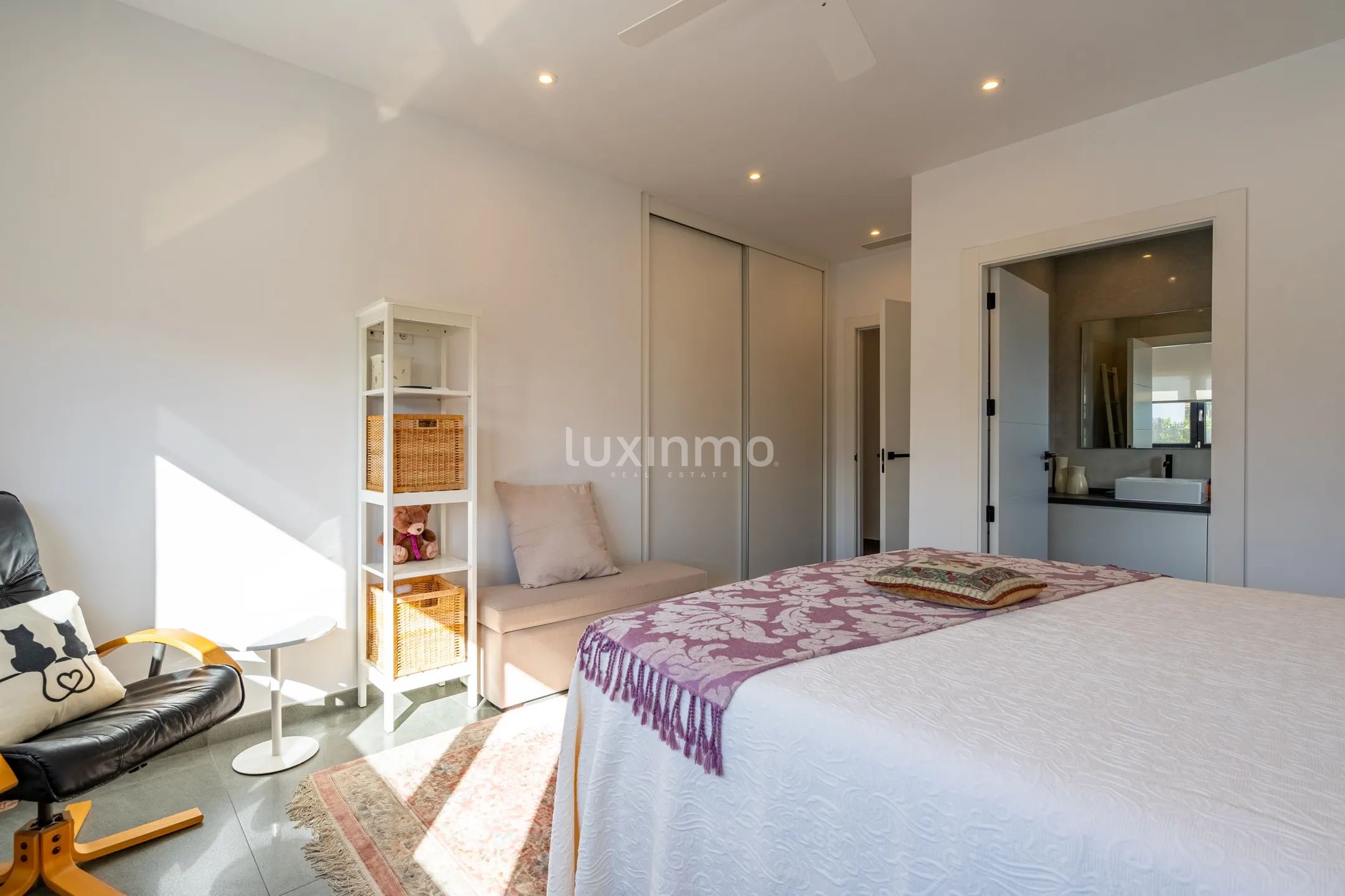 Fantastiskt fristående hus med 4 sovrum och privat pool i Jávea — photo 28