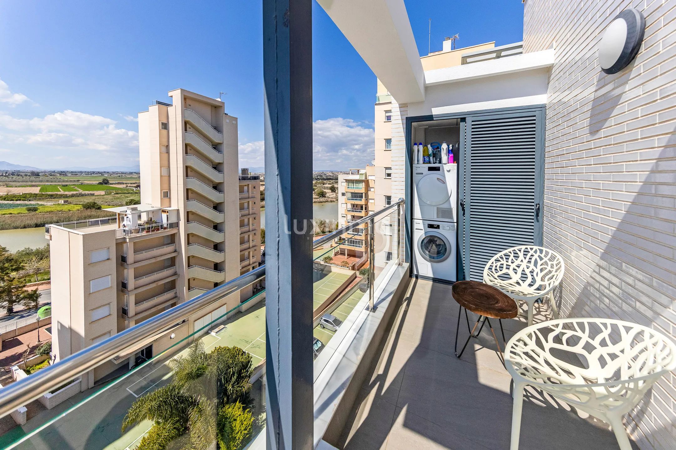 Front line sea duplex Penthouse in Guardamar for sale — photo 34