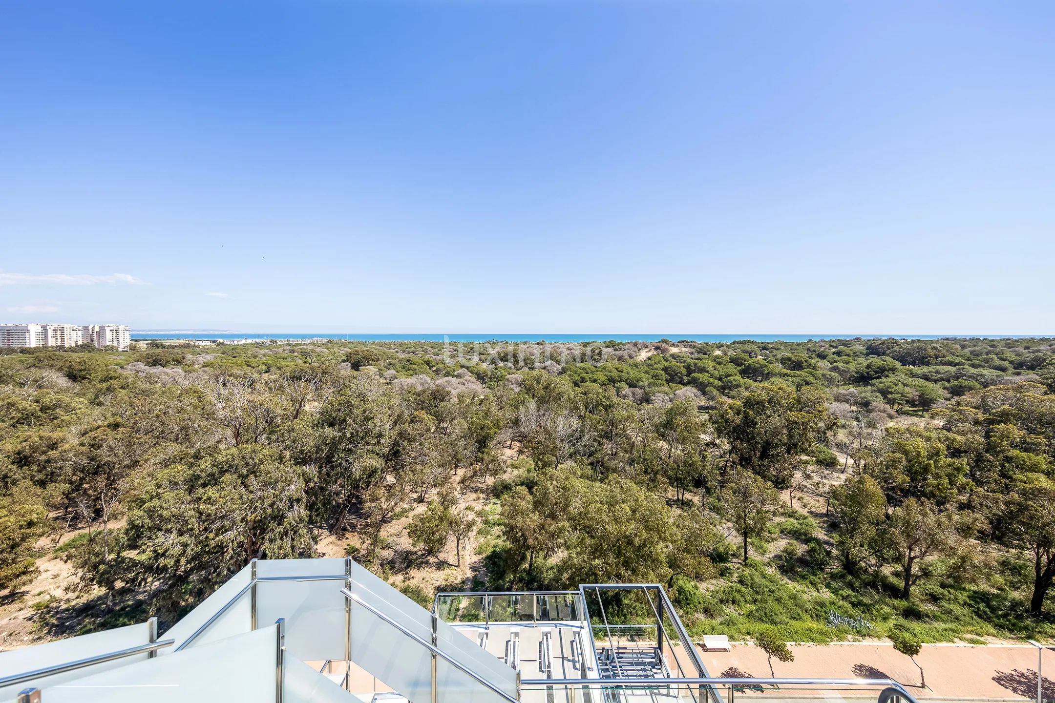 Front line sea duplex Penthouse in Guardamar for sale — photo 12