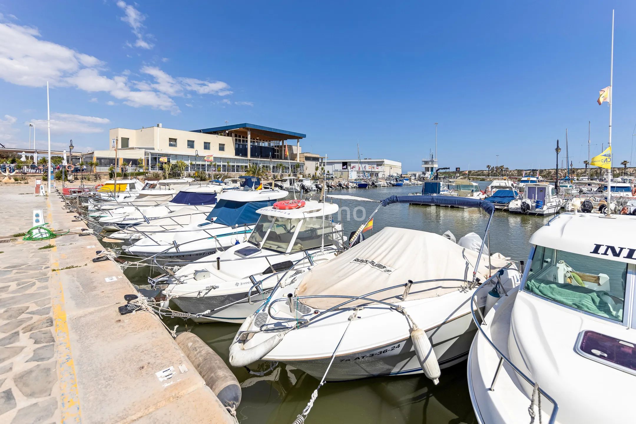 Front line sea duplex Penthouse in Guardamar for sale — photo 39