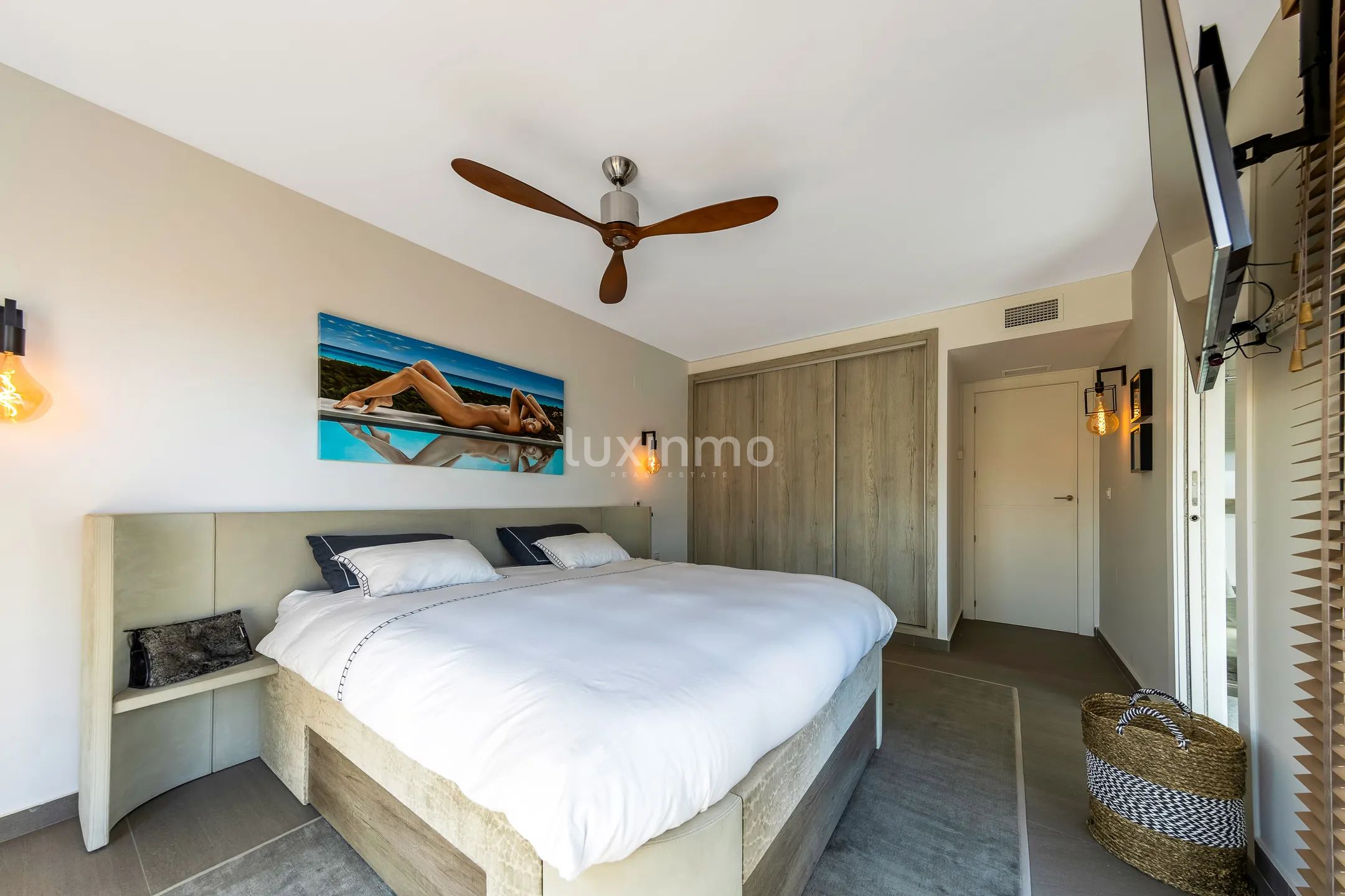 Front line sea duplex Penthouse in Guardamar for sale — photo 27