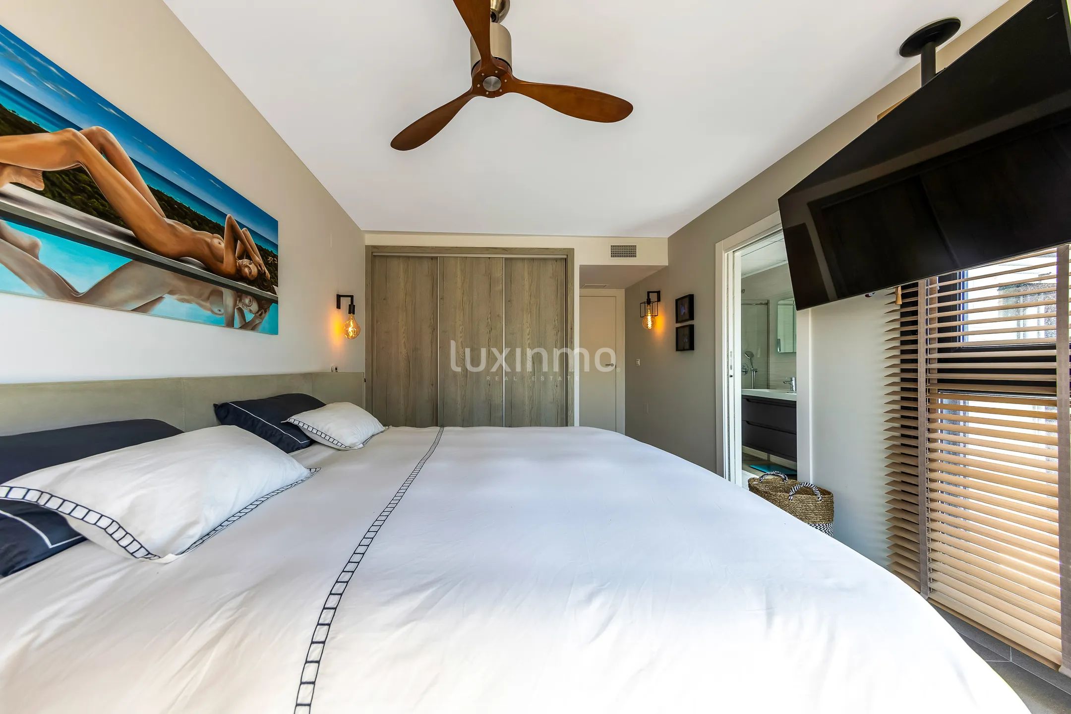 Front line sea duplex Penthouse in Guardamar for sale — photo 28