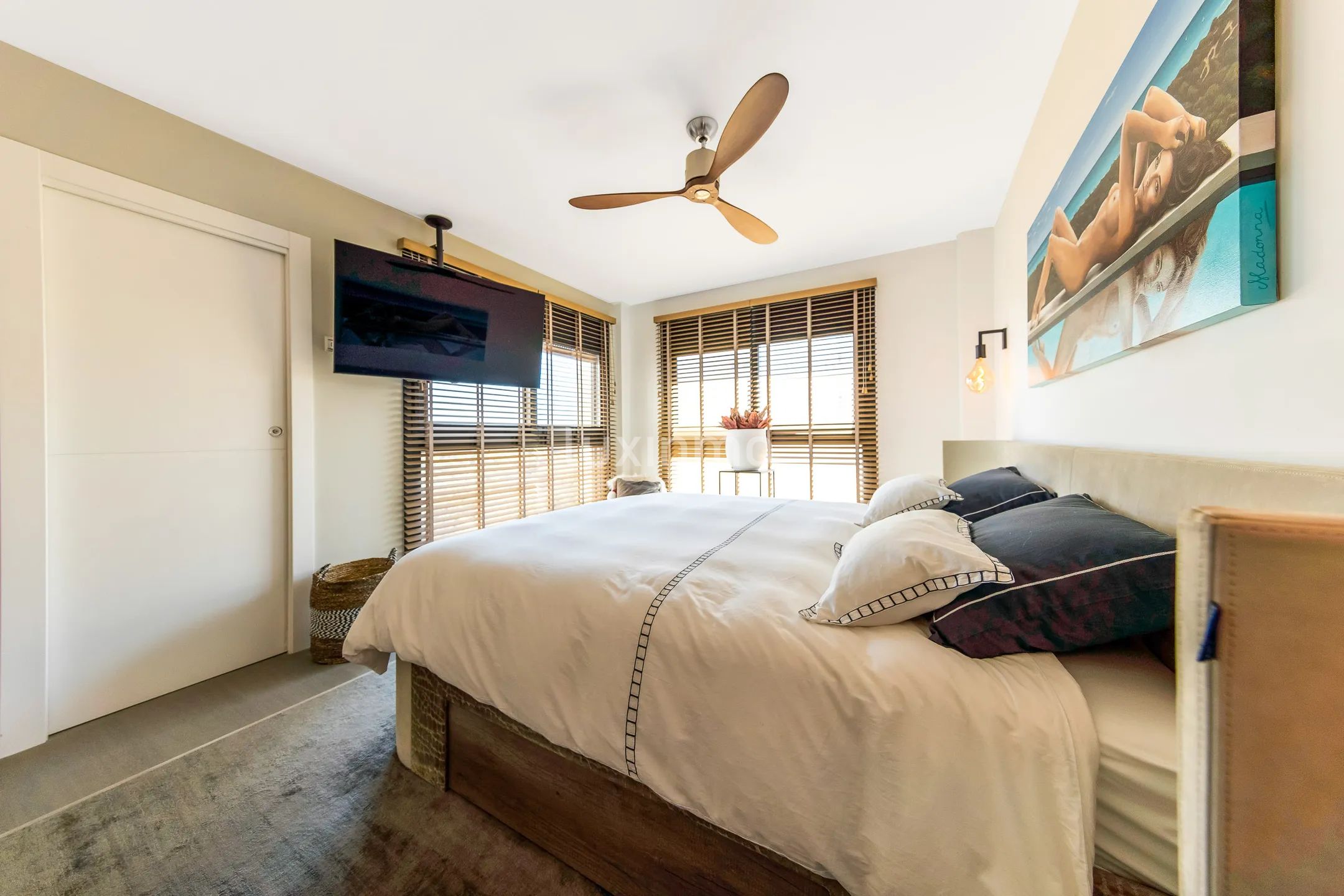 Front line sea duplex Penthouse in Guardamar for sale — photo 29