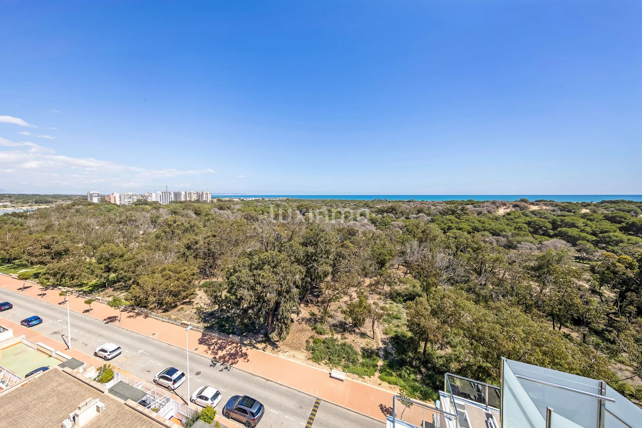 Front line sea duplex Penthouse in Guardamar for sale — photo 13