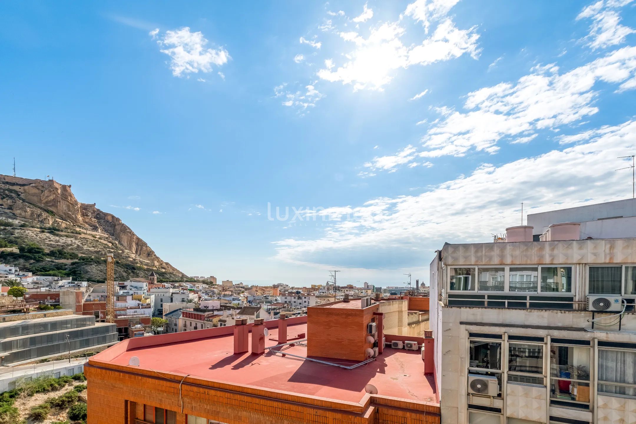 Beeindruckendes Penthouse im Zentrum von Alicante — photo 23