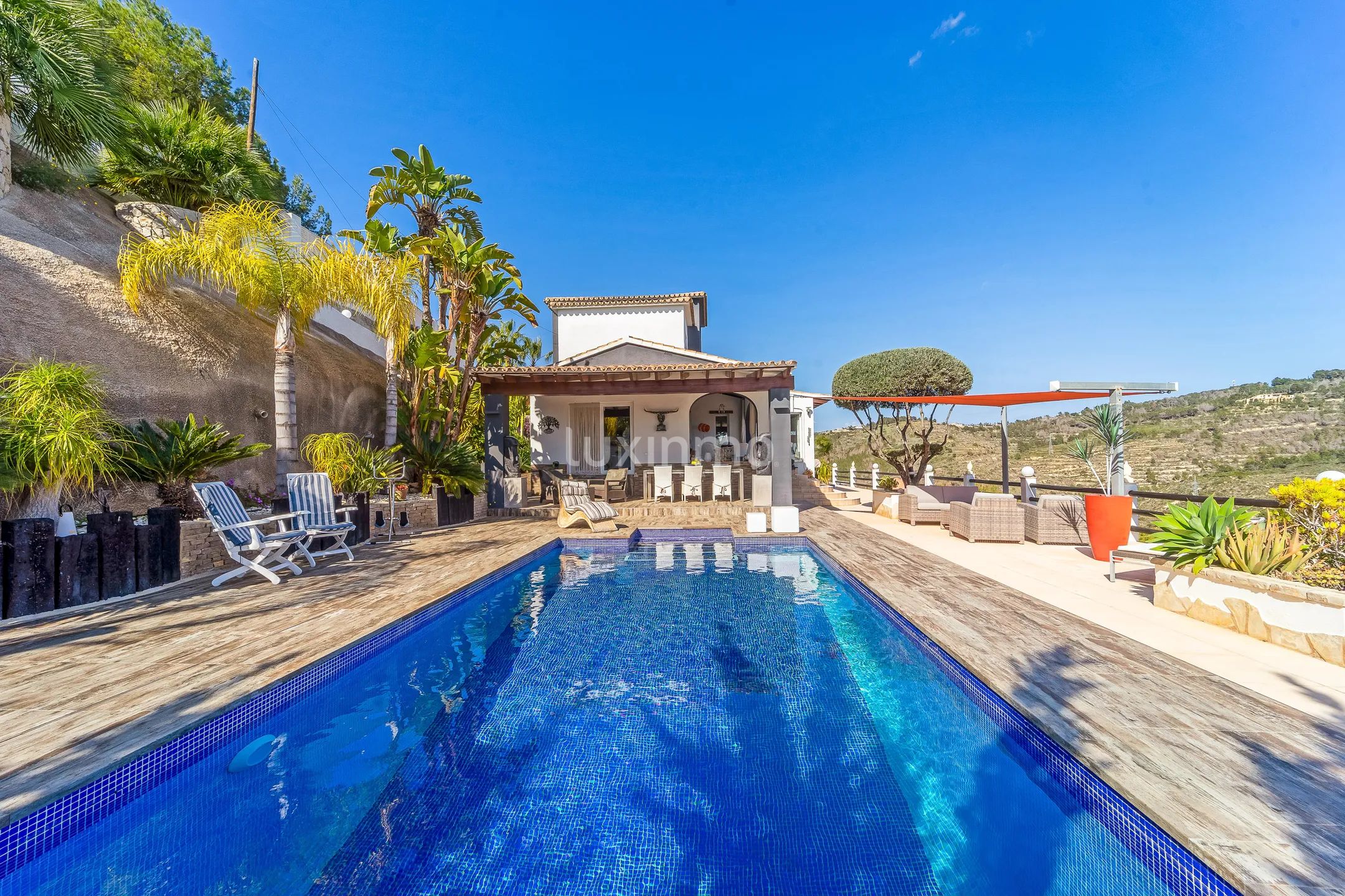 Panoramablick auf das Meer und die Berge - volle Privatsphäre — photo 42