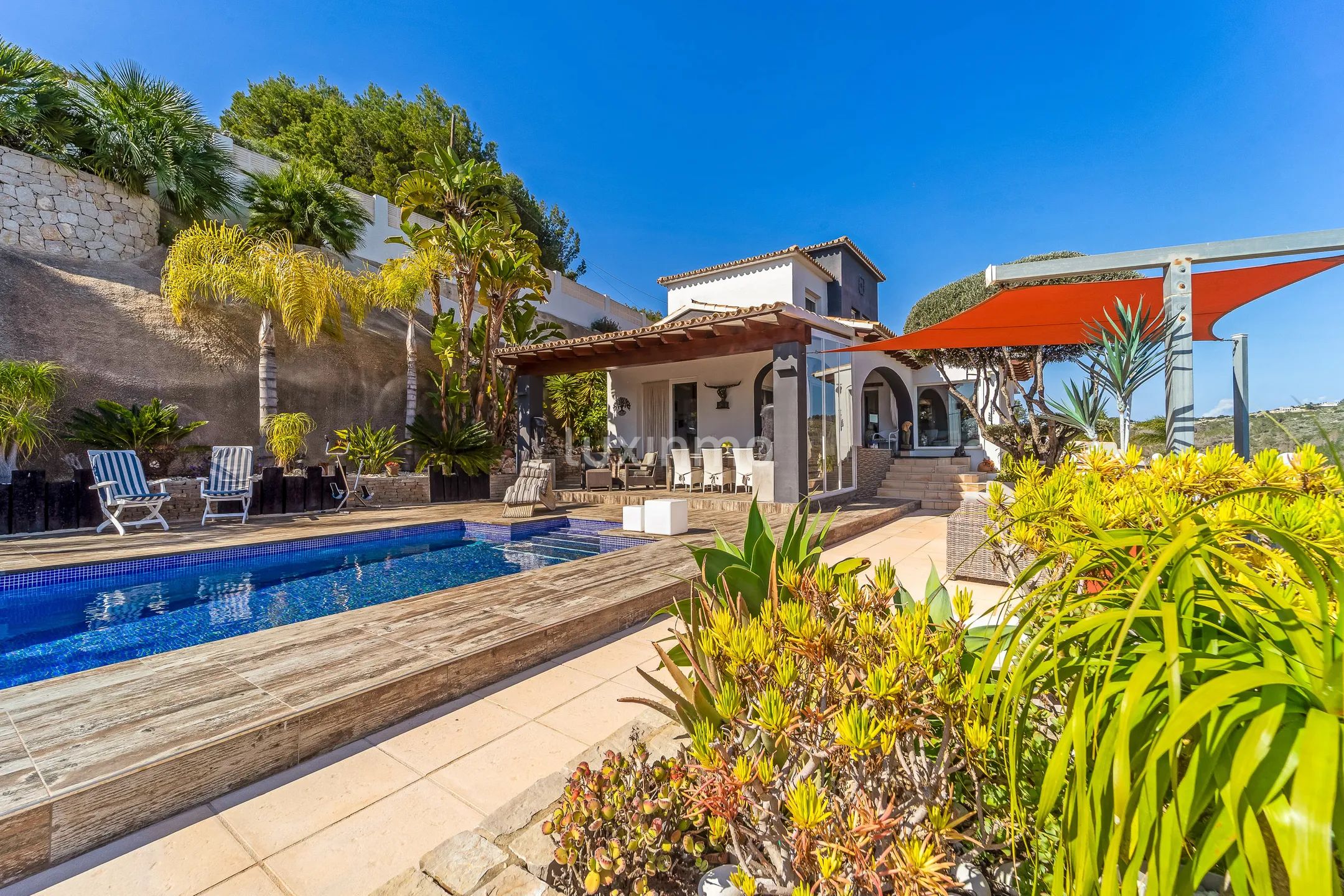 Panoramablick auf das Meer und die Berge - volle Privatsphäre — photo 40