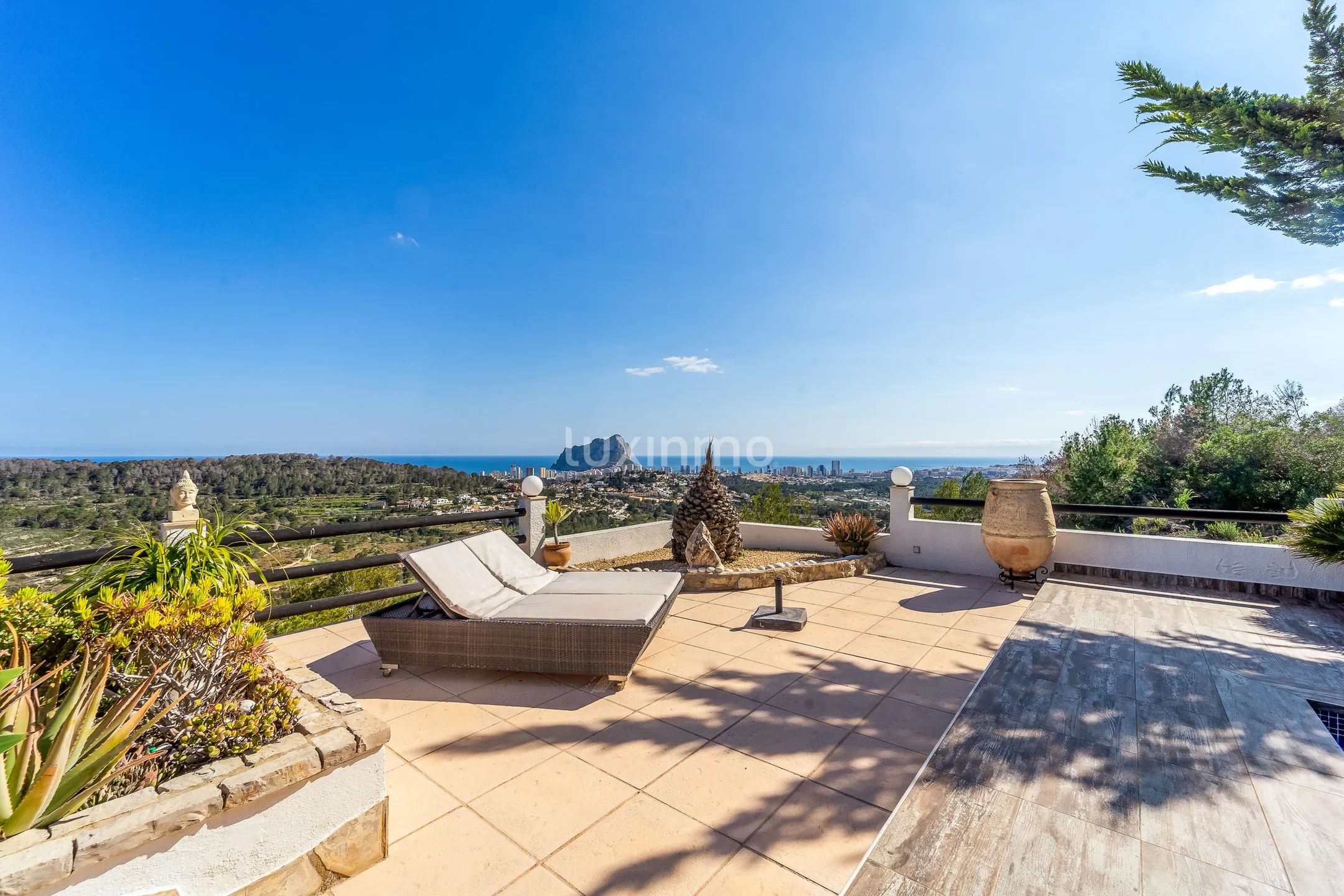 Panoramic views to the sea and mountains- full privacy — photo 3