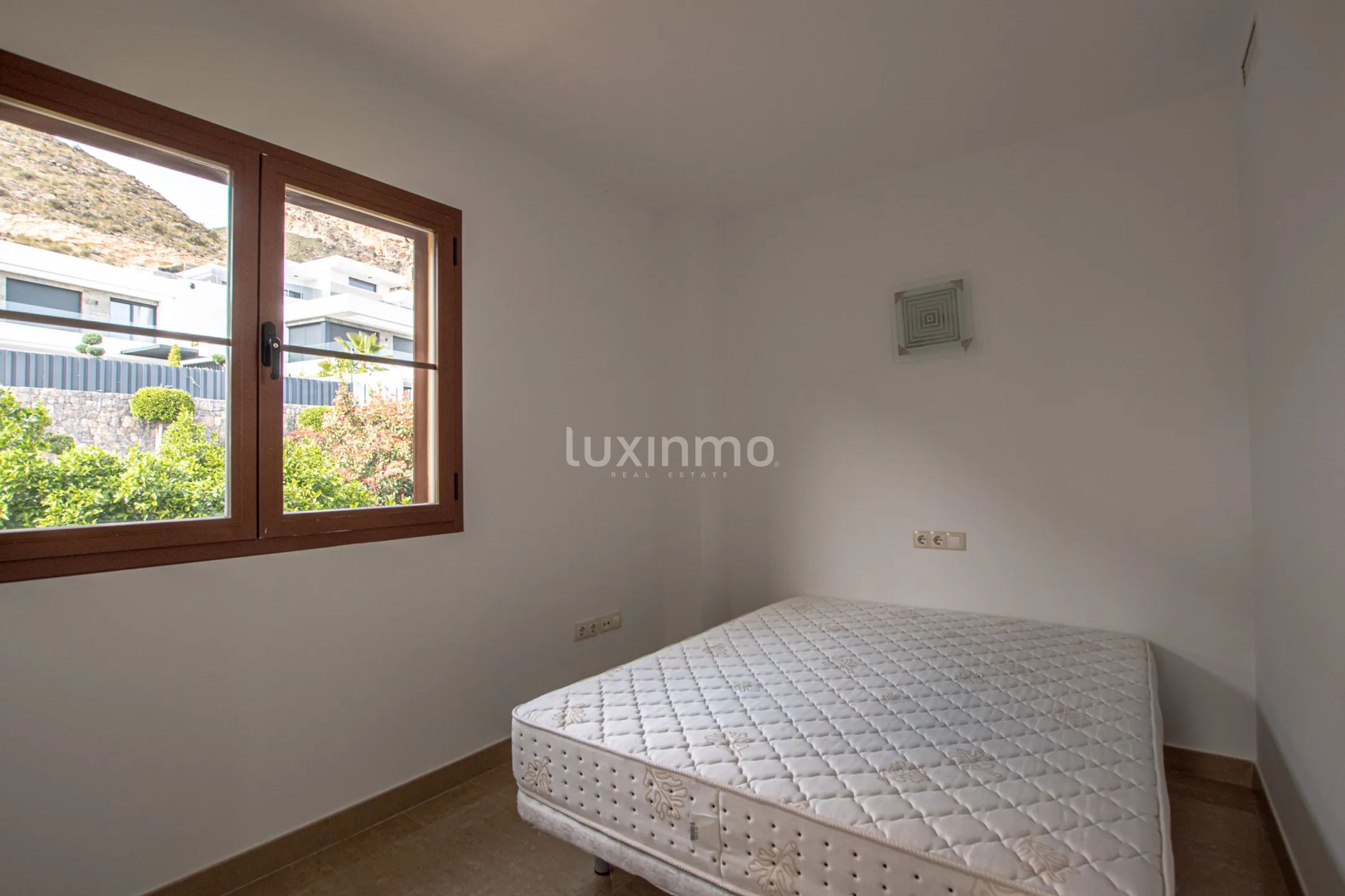 Na sprzedaż rezydencja w stylu kolonialnym z widokiem na morze i góry w Sierra Cortina Finestrat — photo 16