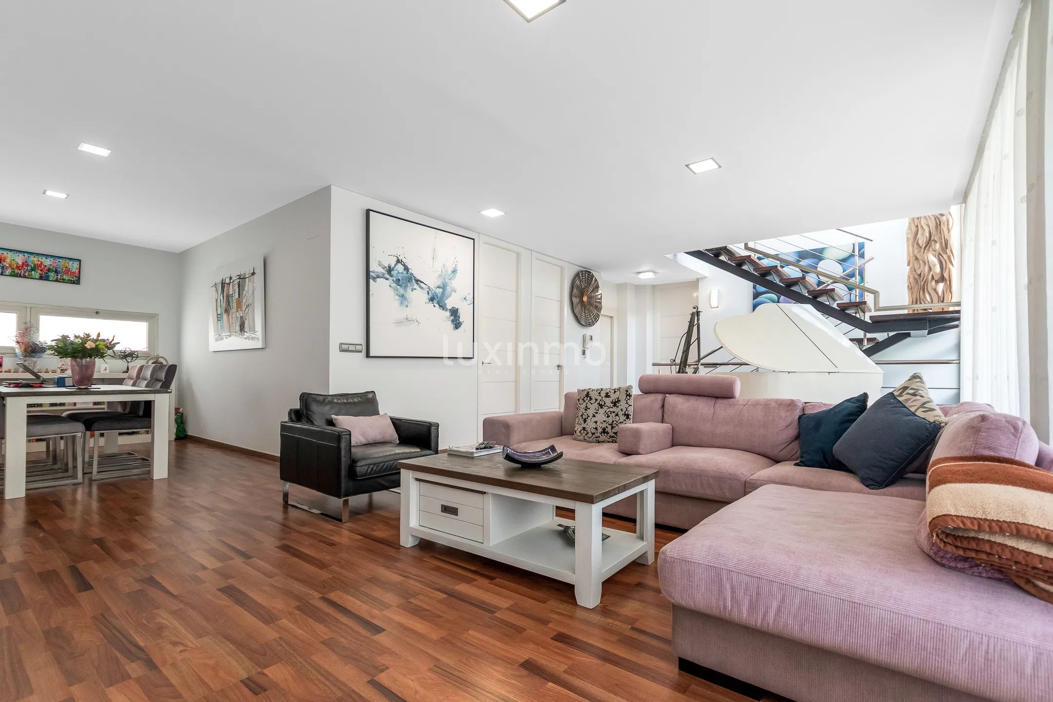 willa z pięknym widokiem na przyrodę — photo 8