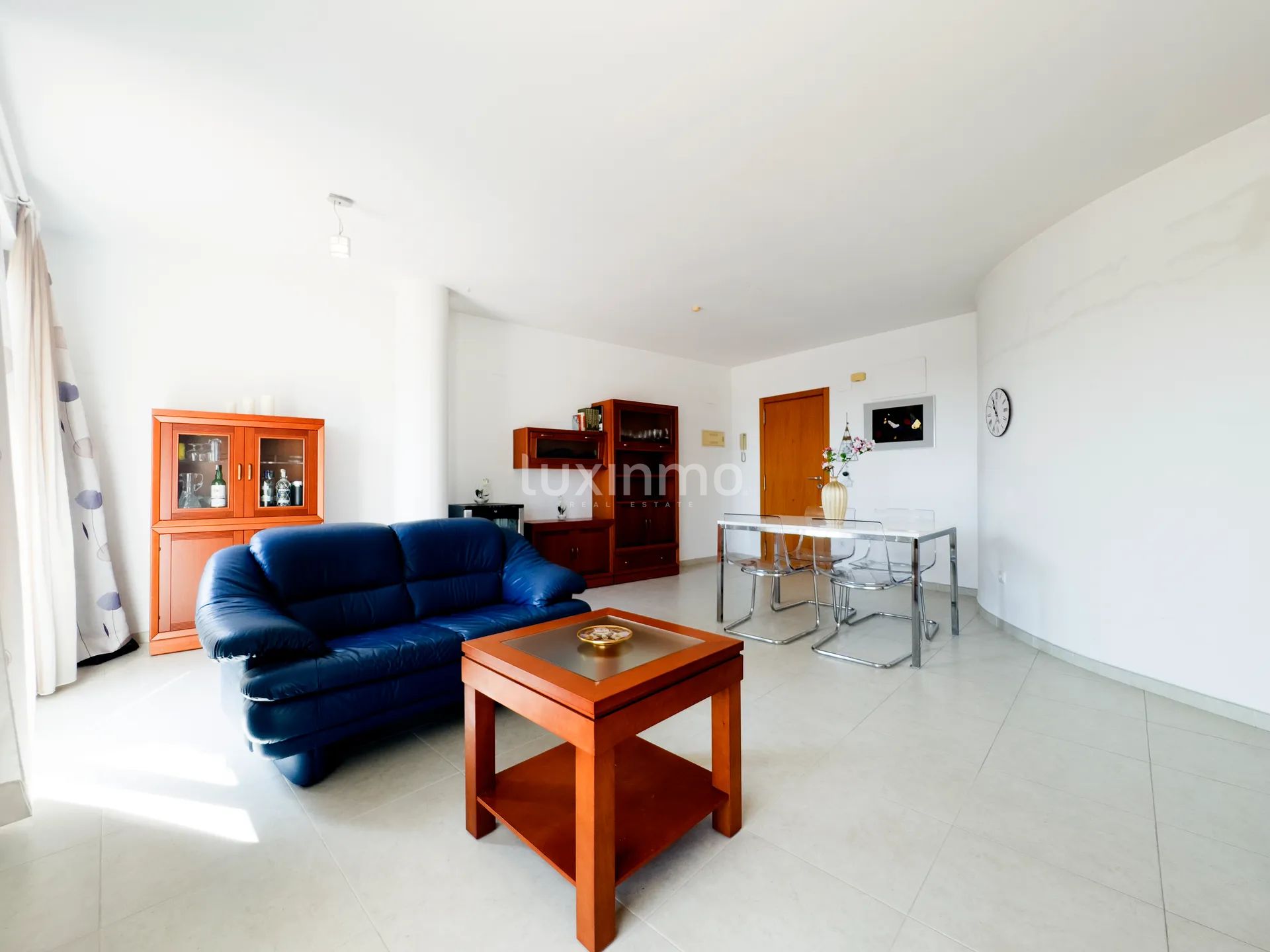 Stunning Rustic Penthouse with Breathtaking Sea and Countryside Views in Pego — photo 9