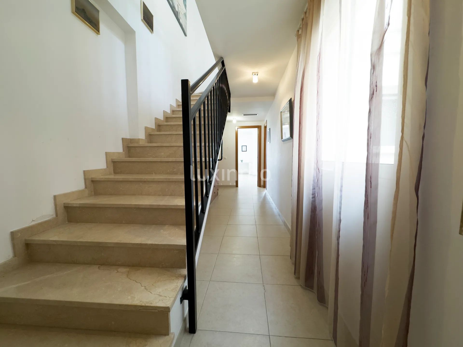 Stunning Rustic Penthouse with Breathtaking Sea and Countryside Views in Pego — photo 13