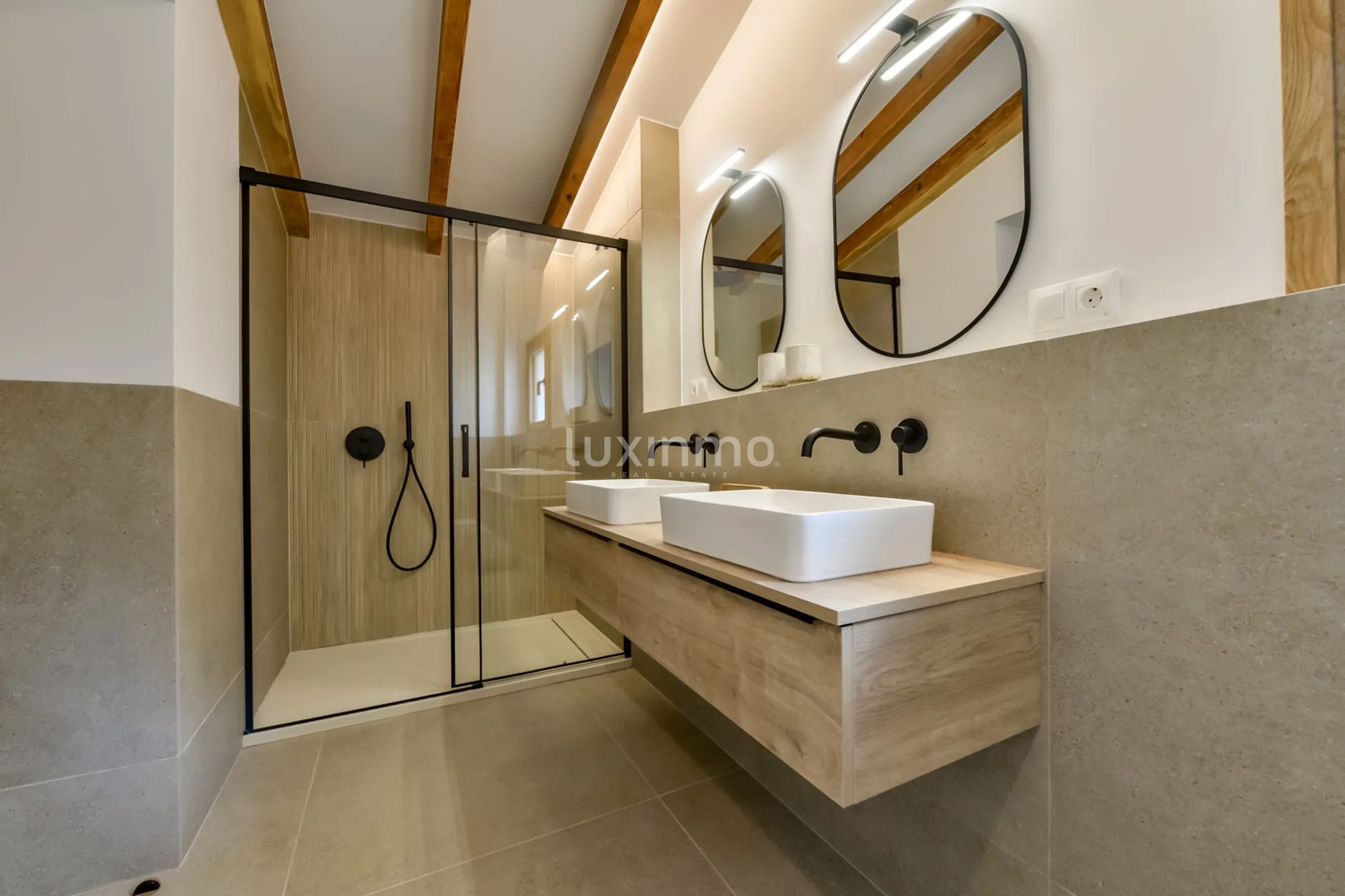 Lyxig villa i medelhavs- och ibizastil i Altea med öppen utsikt — photo 23