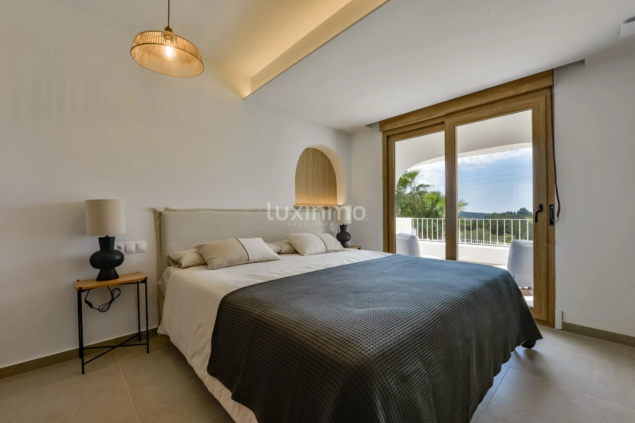 Luxueuse villa méditerranéenne de style ibiza à Altea avec vue dégagée — photo 25