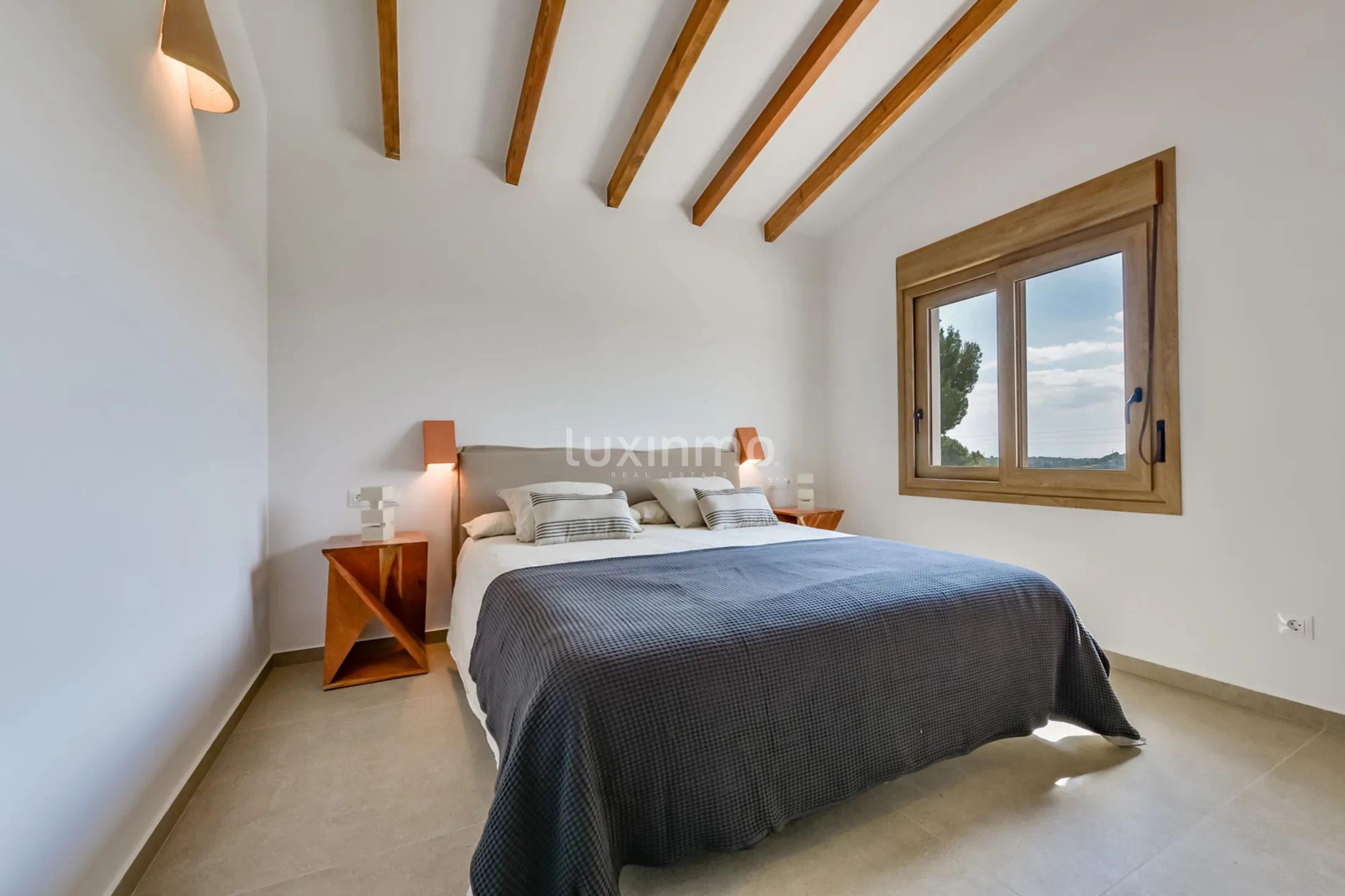 Lyxig villa i medelhavs- och ibizastil i Altea med öppen utsikt — photo 37