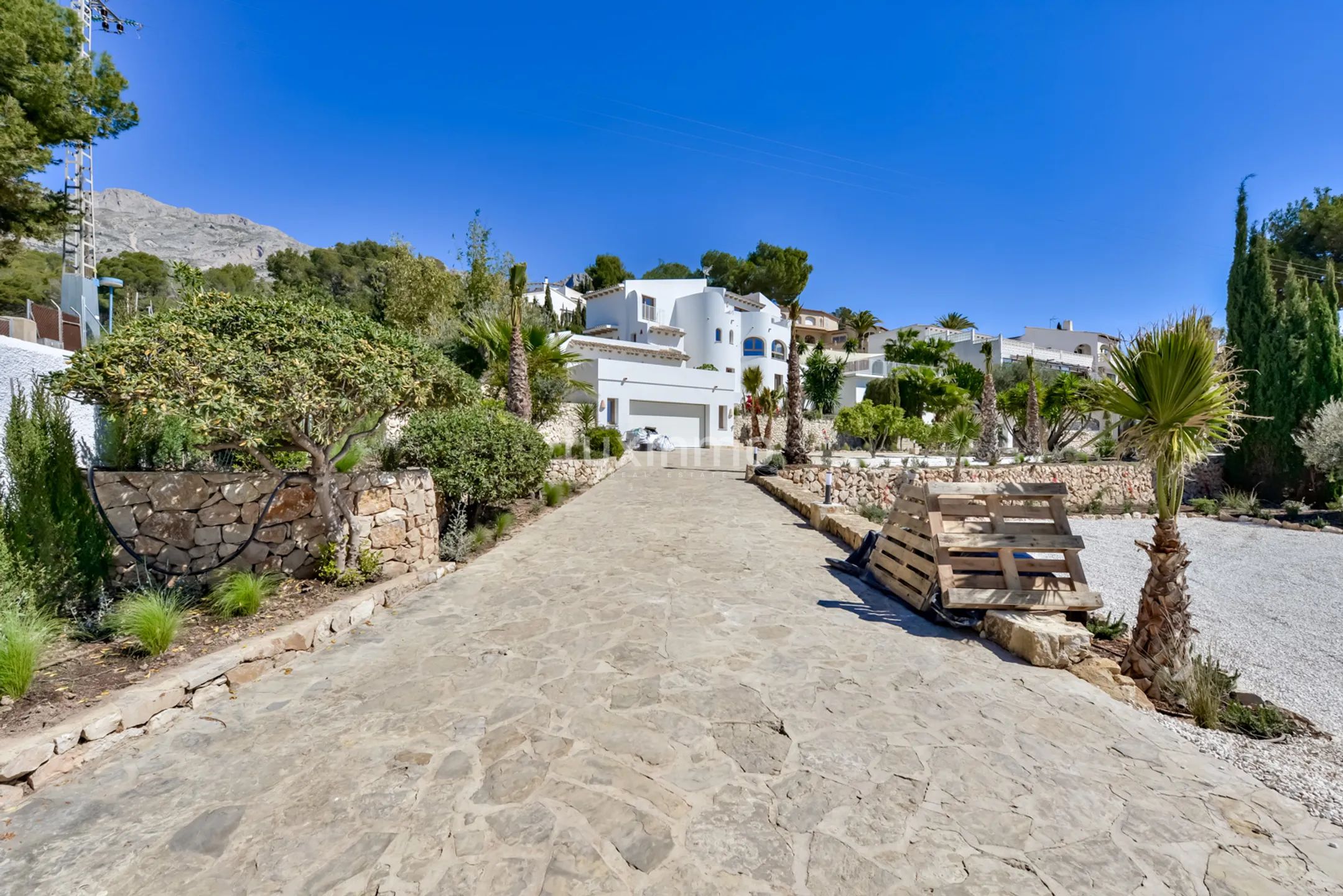 Lyxig villa i medelhavs- och ibizastil i Altea med öppen utsikt — photo 43