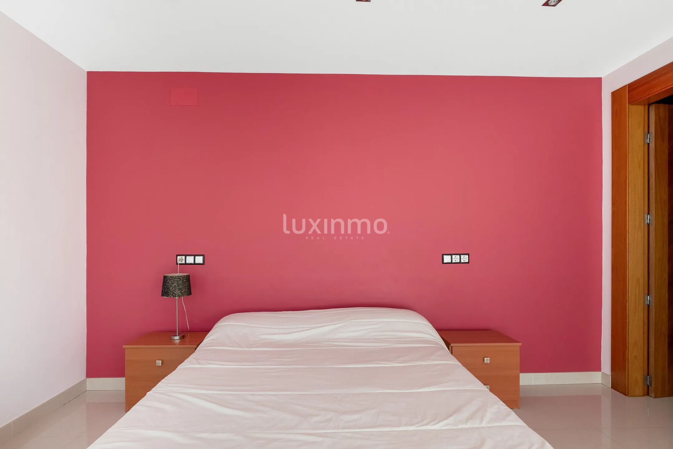 Exclusieve moderne villa met privézwembad in El Albir — photo 35