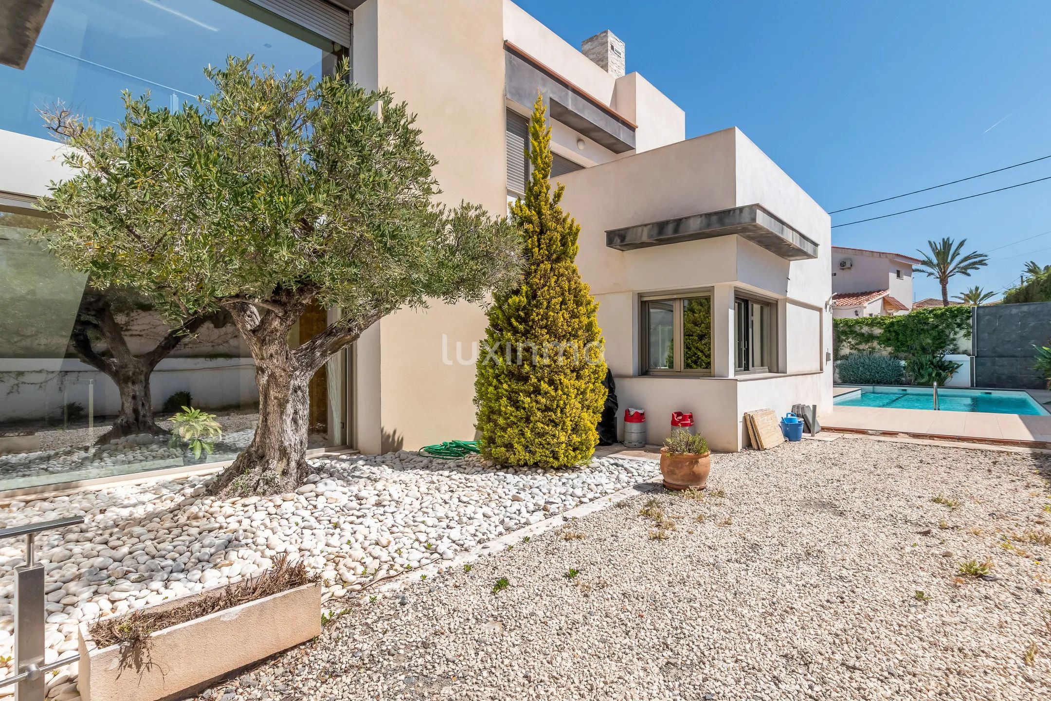 Exclusieve moderne villa met privézwembad in El Albir — photo 17