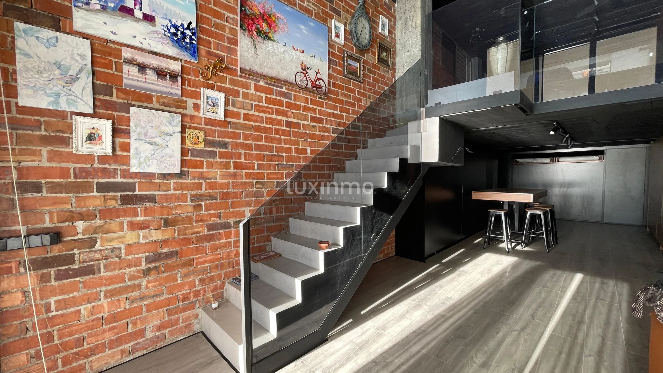 Vakker duplexleilighet i loftstil i første linje Altea — photo 9