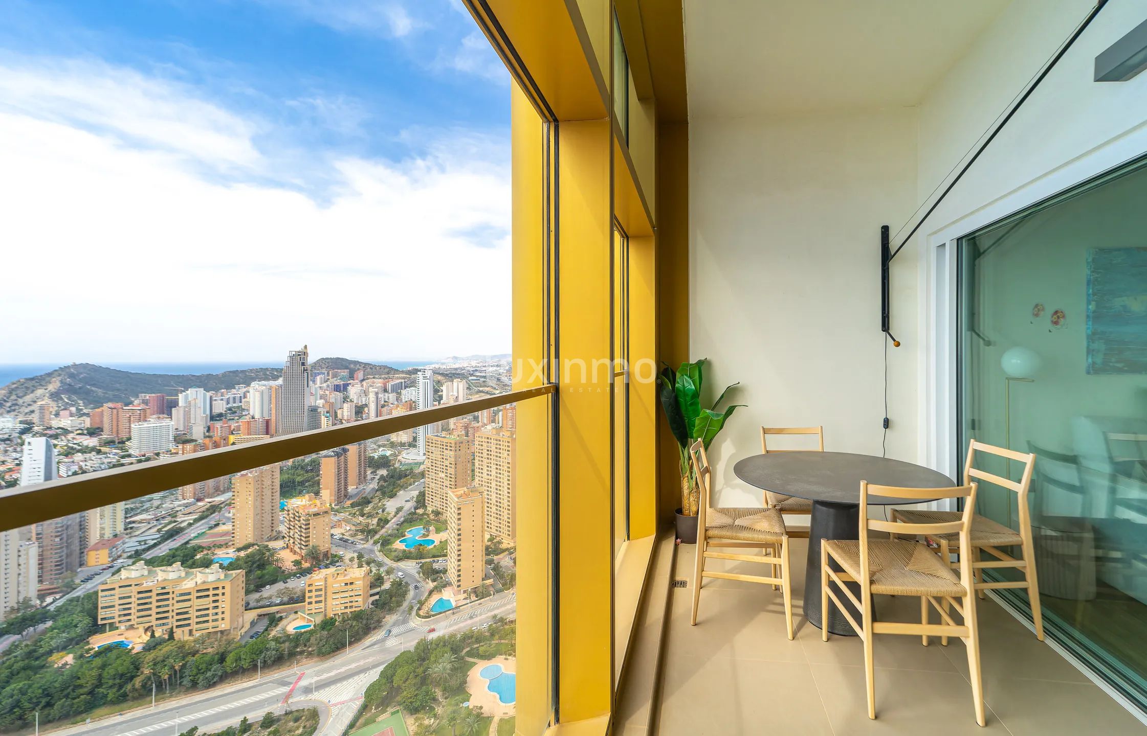 Amazing apartment with beautiful sea views Playa Poniente — photo 8