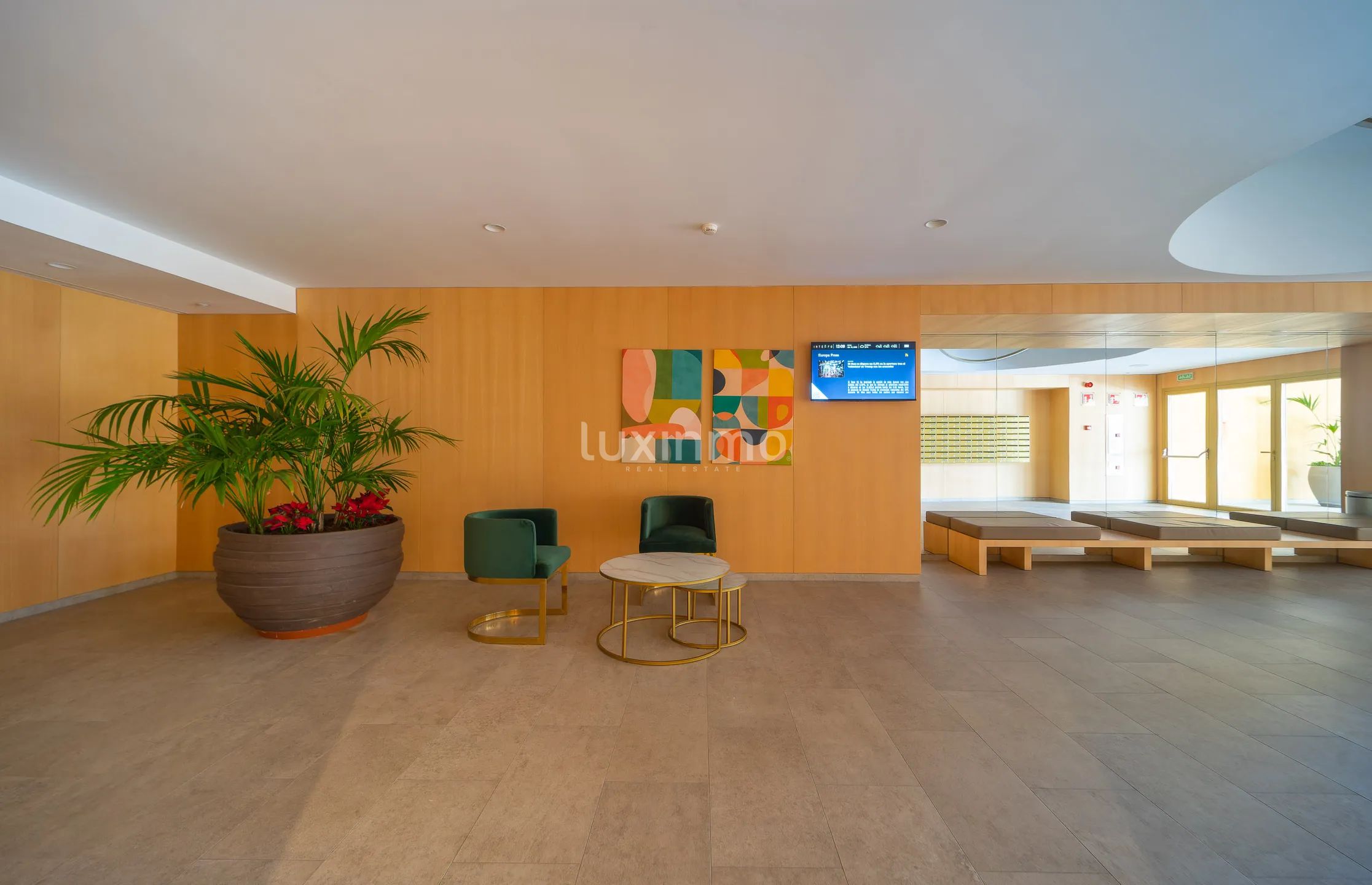 Geweldig appartement met prachtig uitzicht op zee Playa Poniente — photo 24