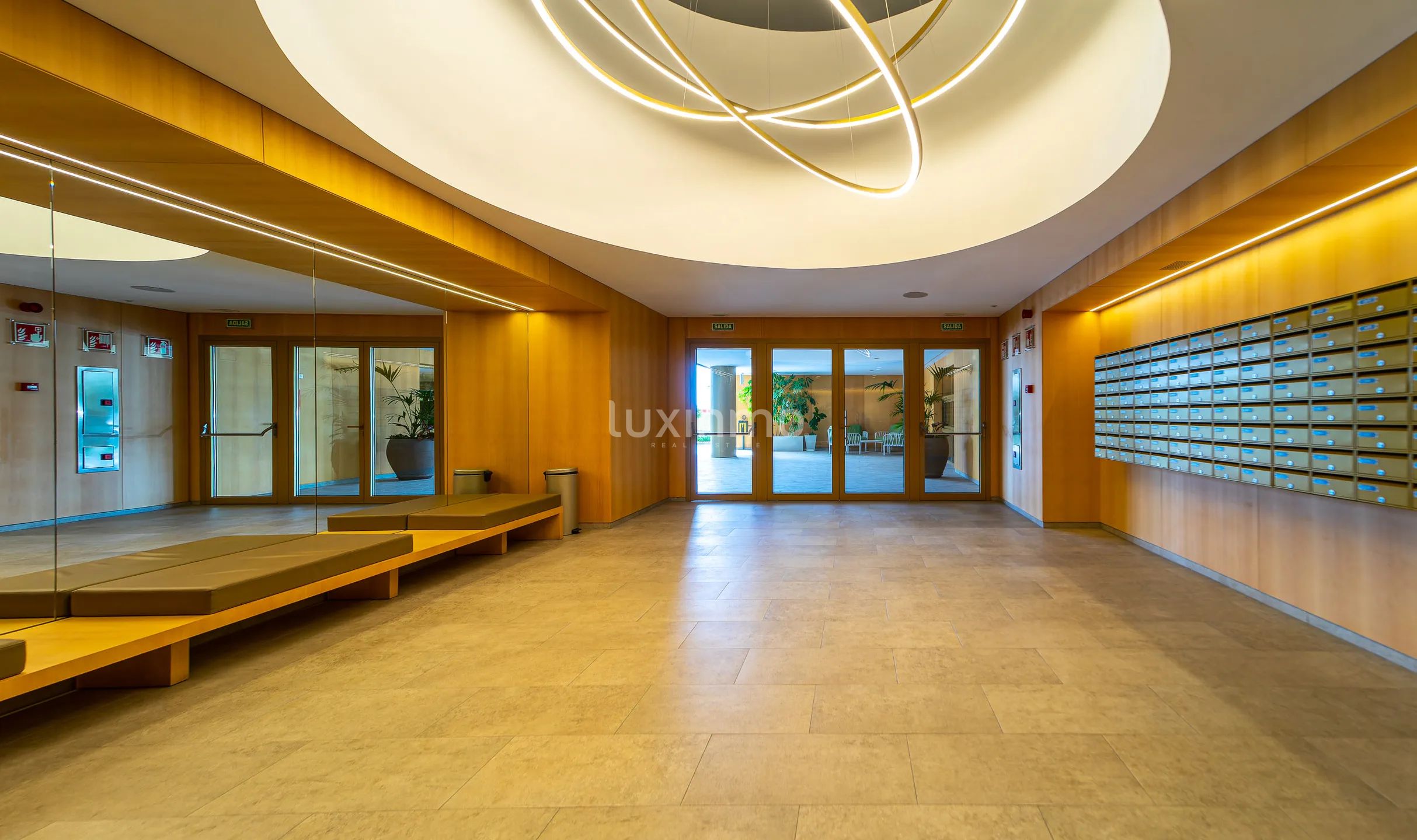 Geweldig appartement met prachtig uitzicht op zee Playa Poniente — photo 21