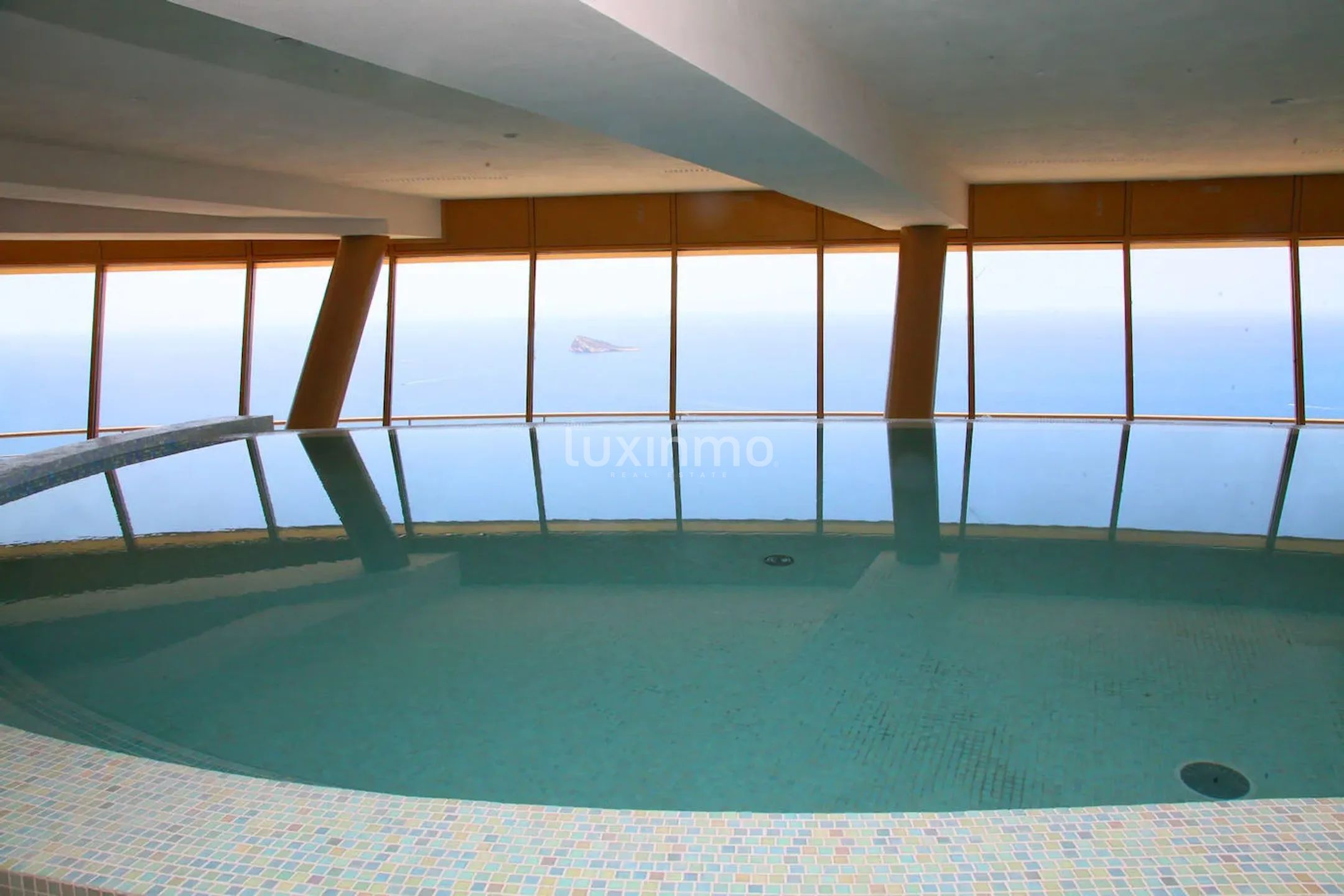 Geweldig appartement met prachtig uitzicht op zee Playa Poniente — photo 30