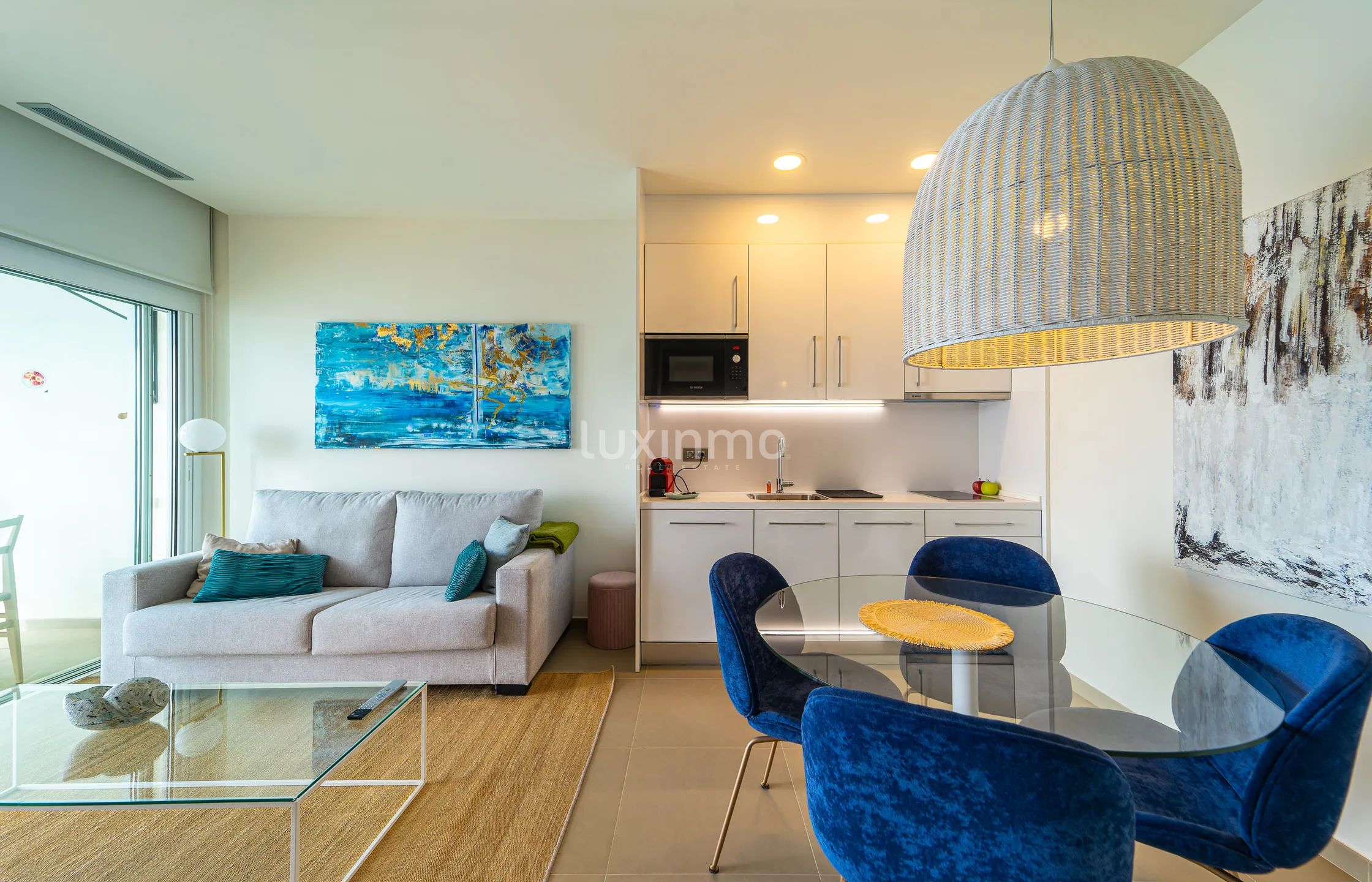Amazing apartment with beautiful sea views Playa Poniente — photo 2